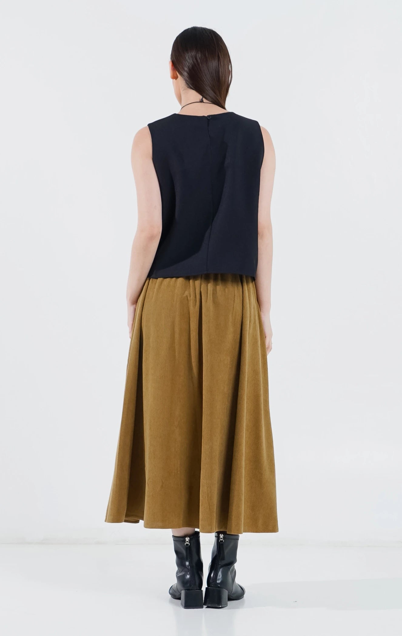 Yukha Top Black
