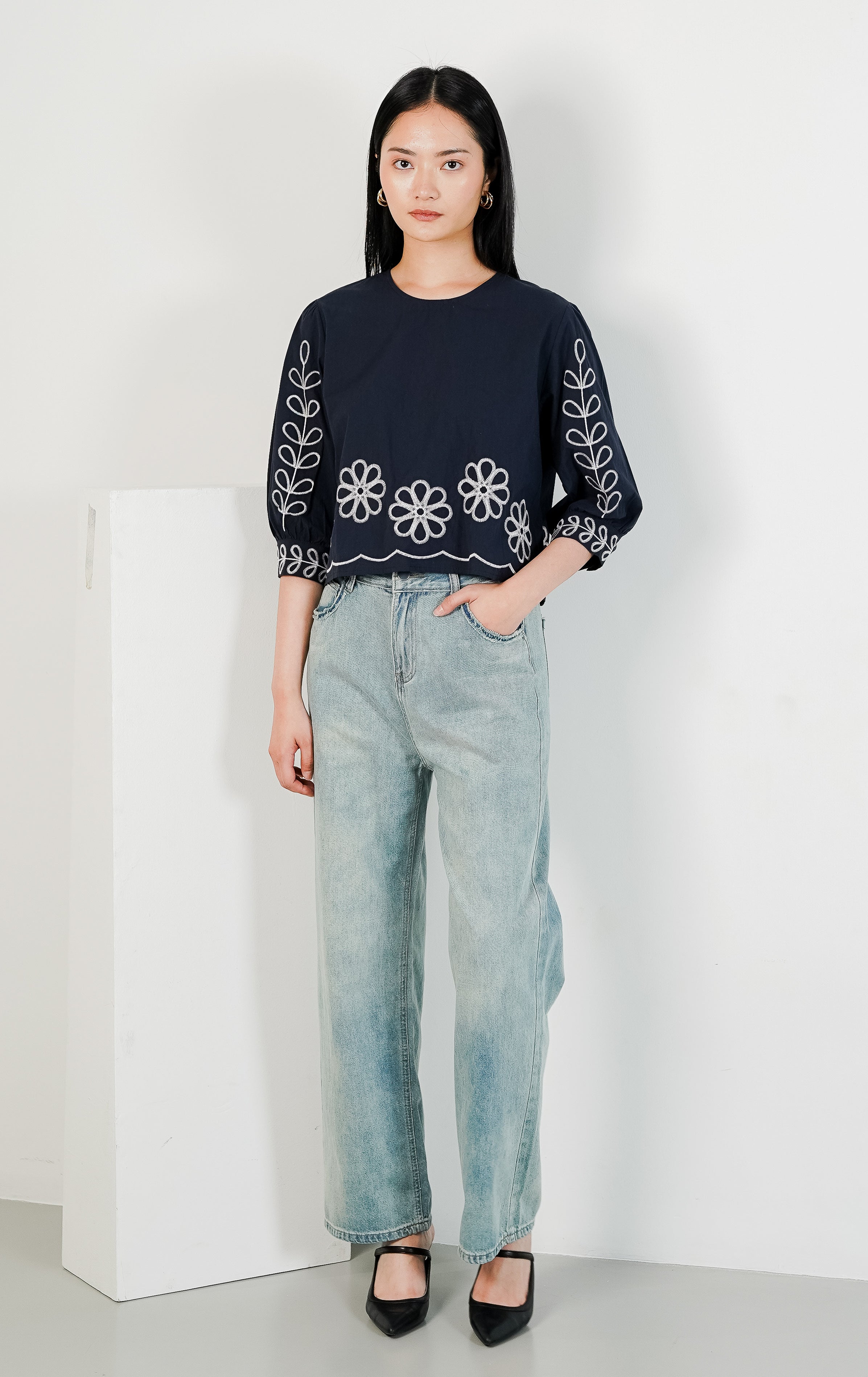 Capri Top Navy