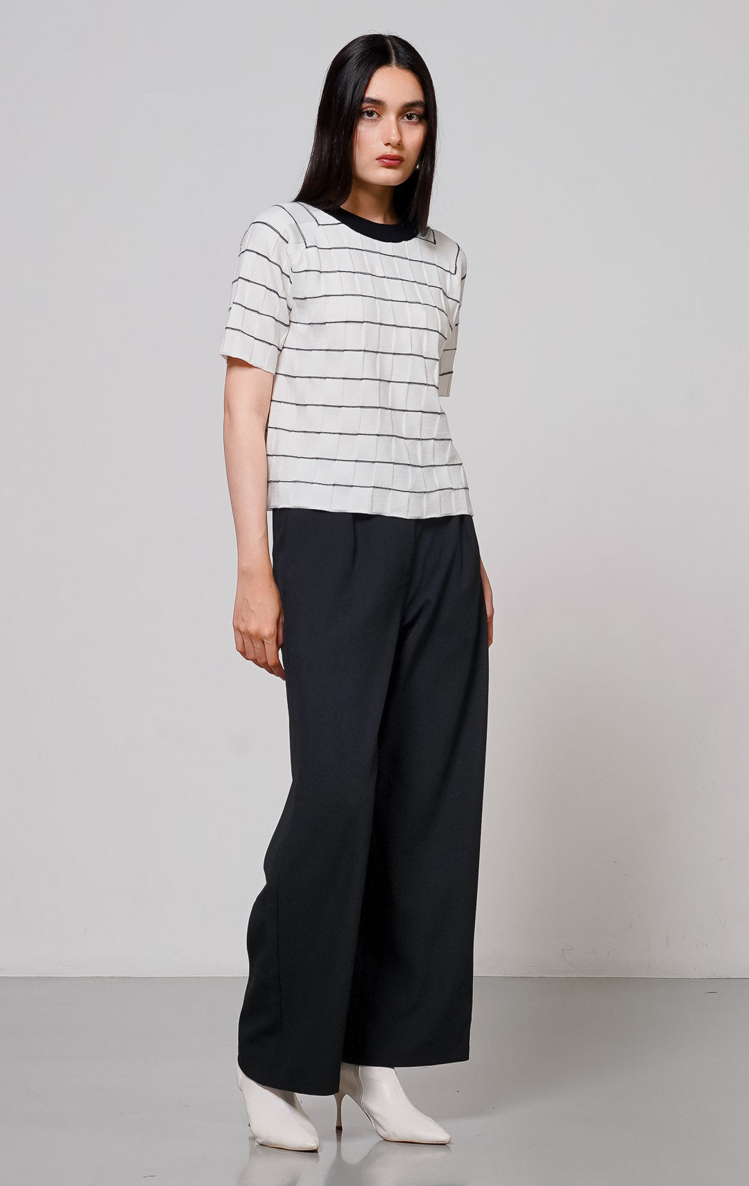 Vinny Top White
