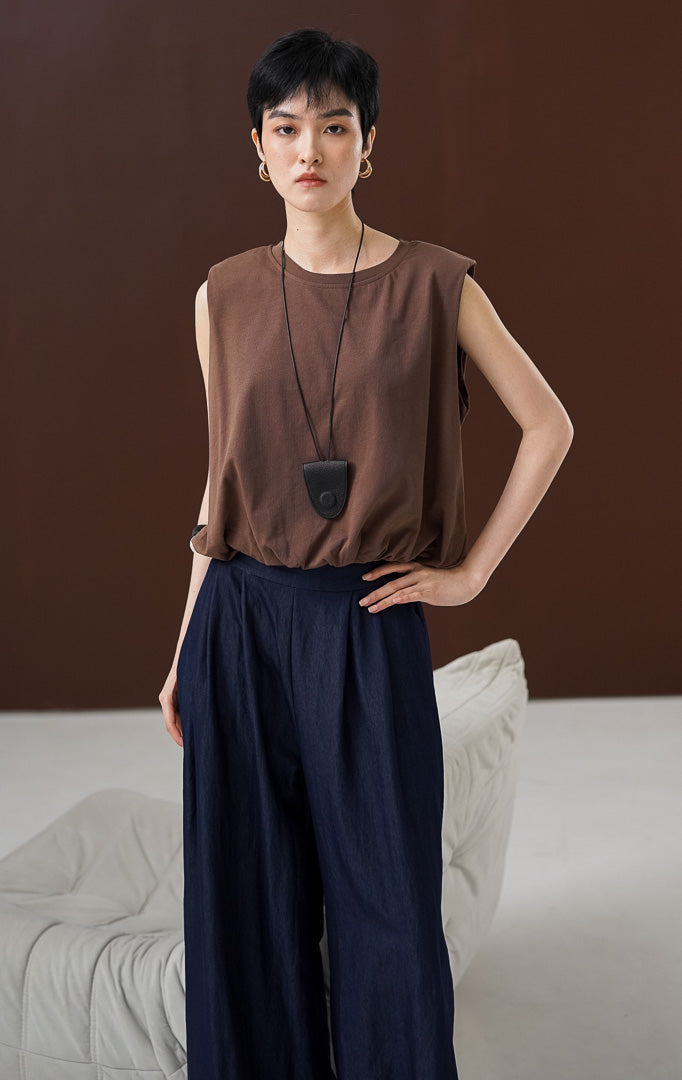 Lia Top Brown