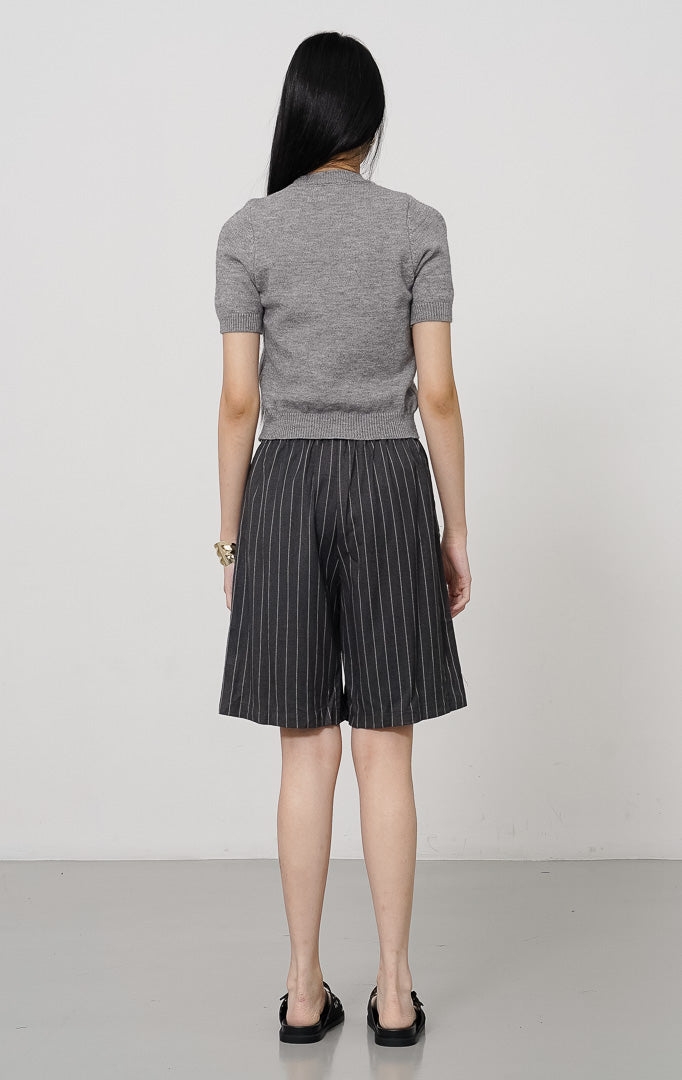 Livy Top Grey