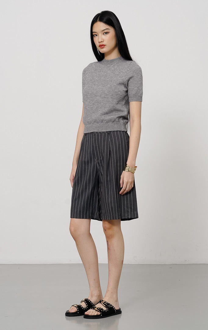 Livy Top Grey