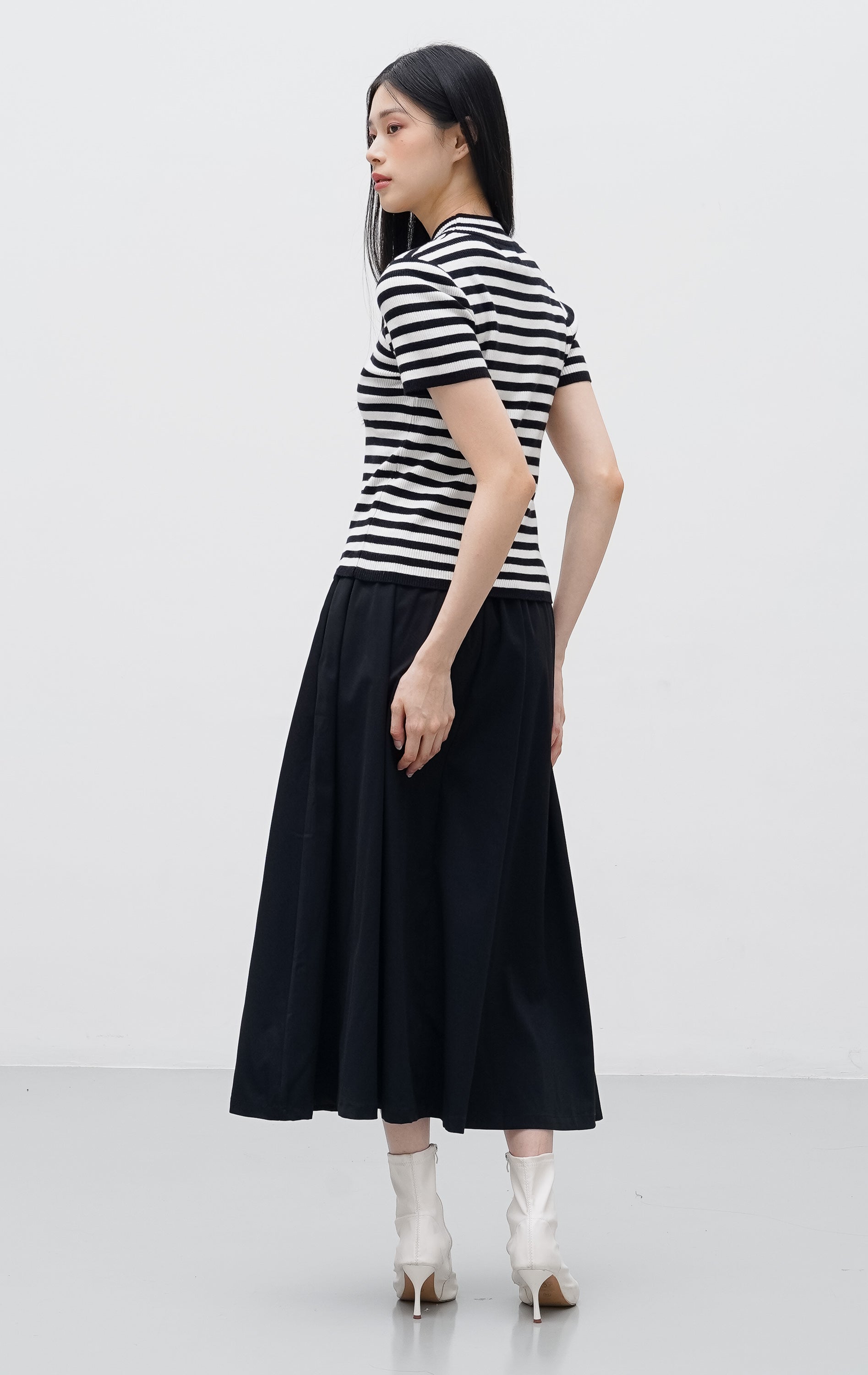 Noila Top Black