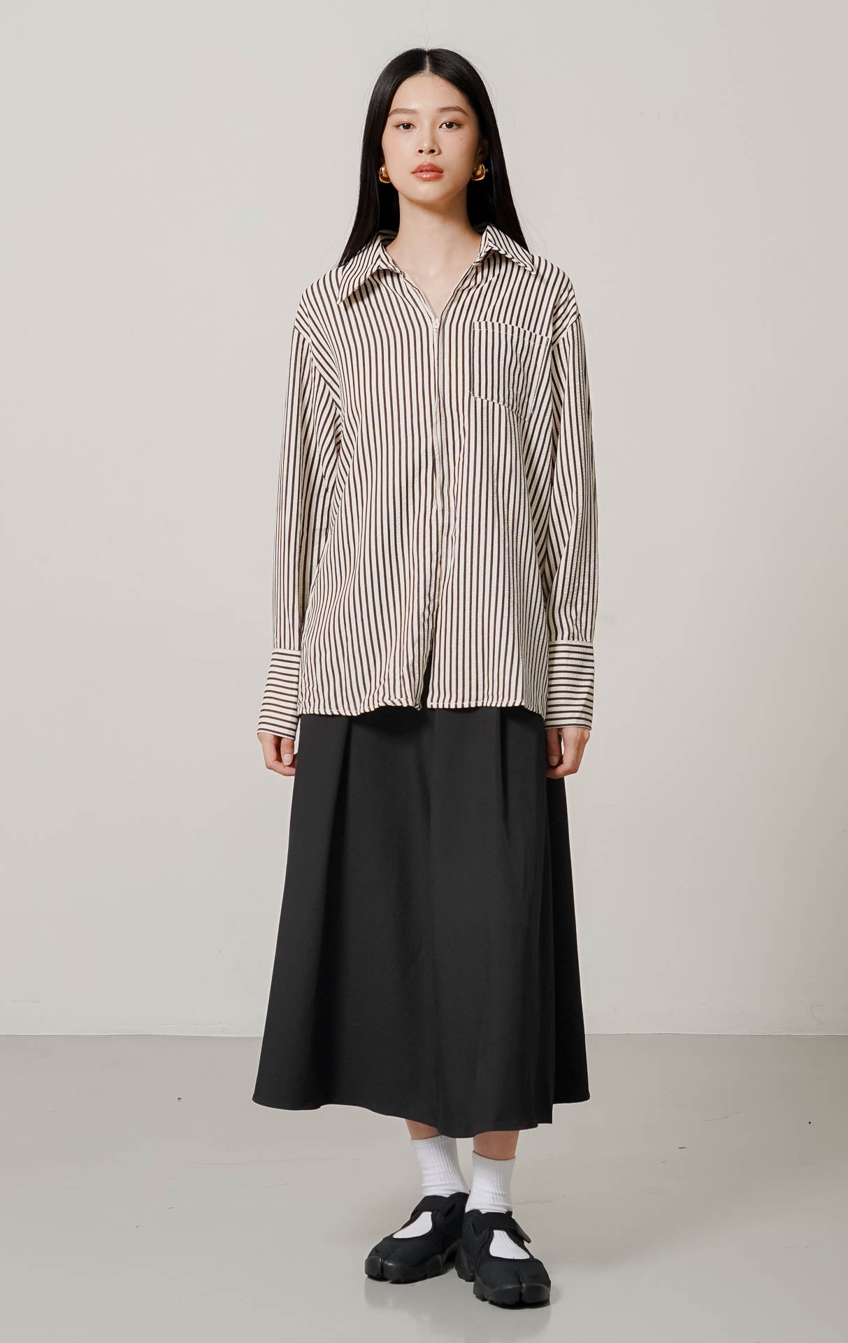 Caisyn Top Black Striped