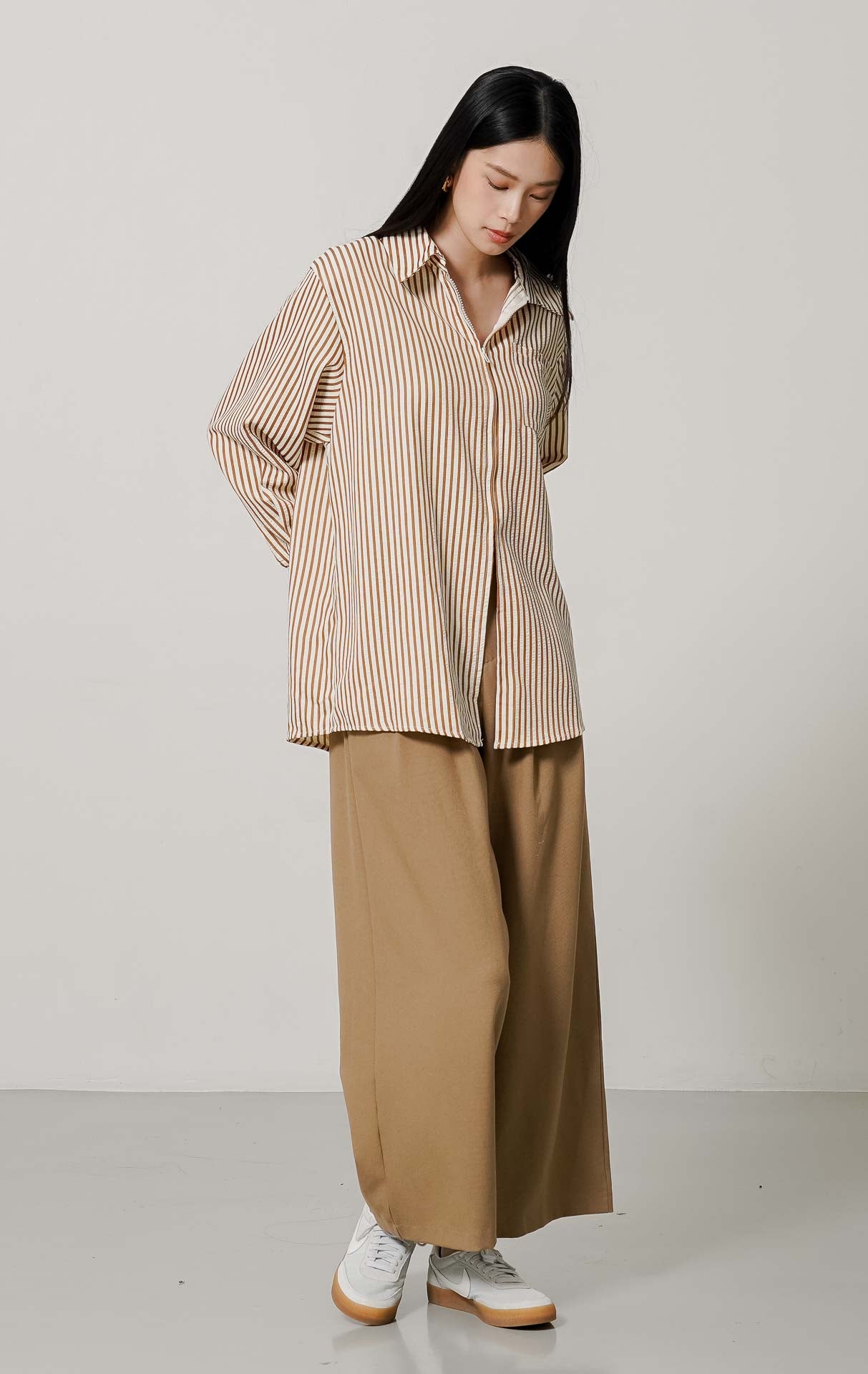 Caisyn Top Brown Striped