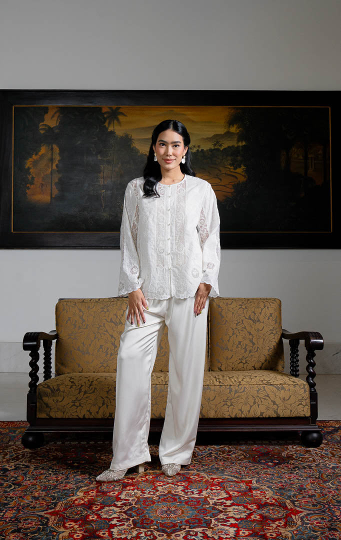 EID Qonita Top White