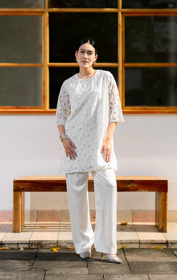 EID Latifa Top White