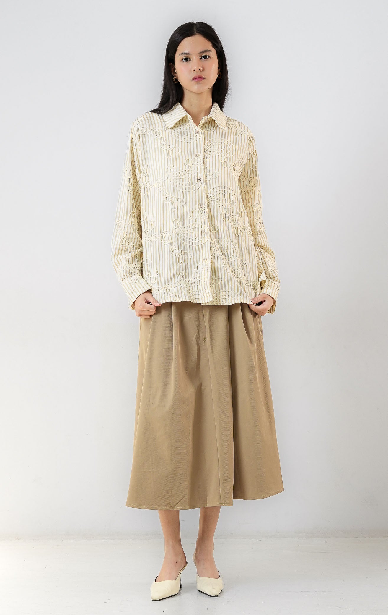 Hawthorne Top Khaki