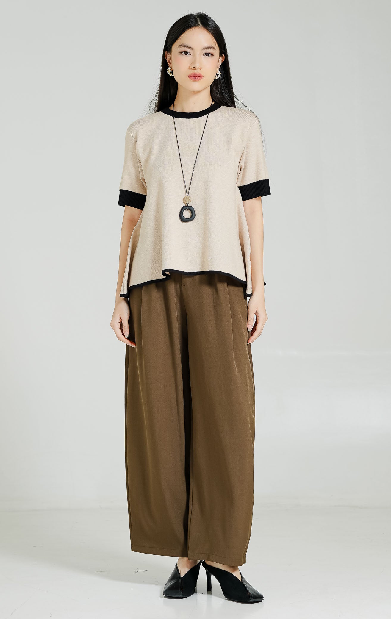Marilyn Top Khaki
