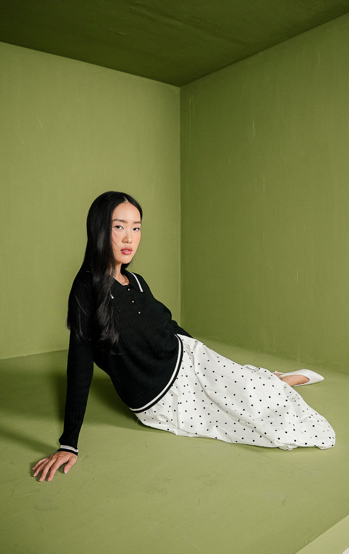 Isyana Sweater Black