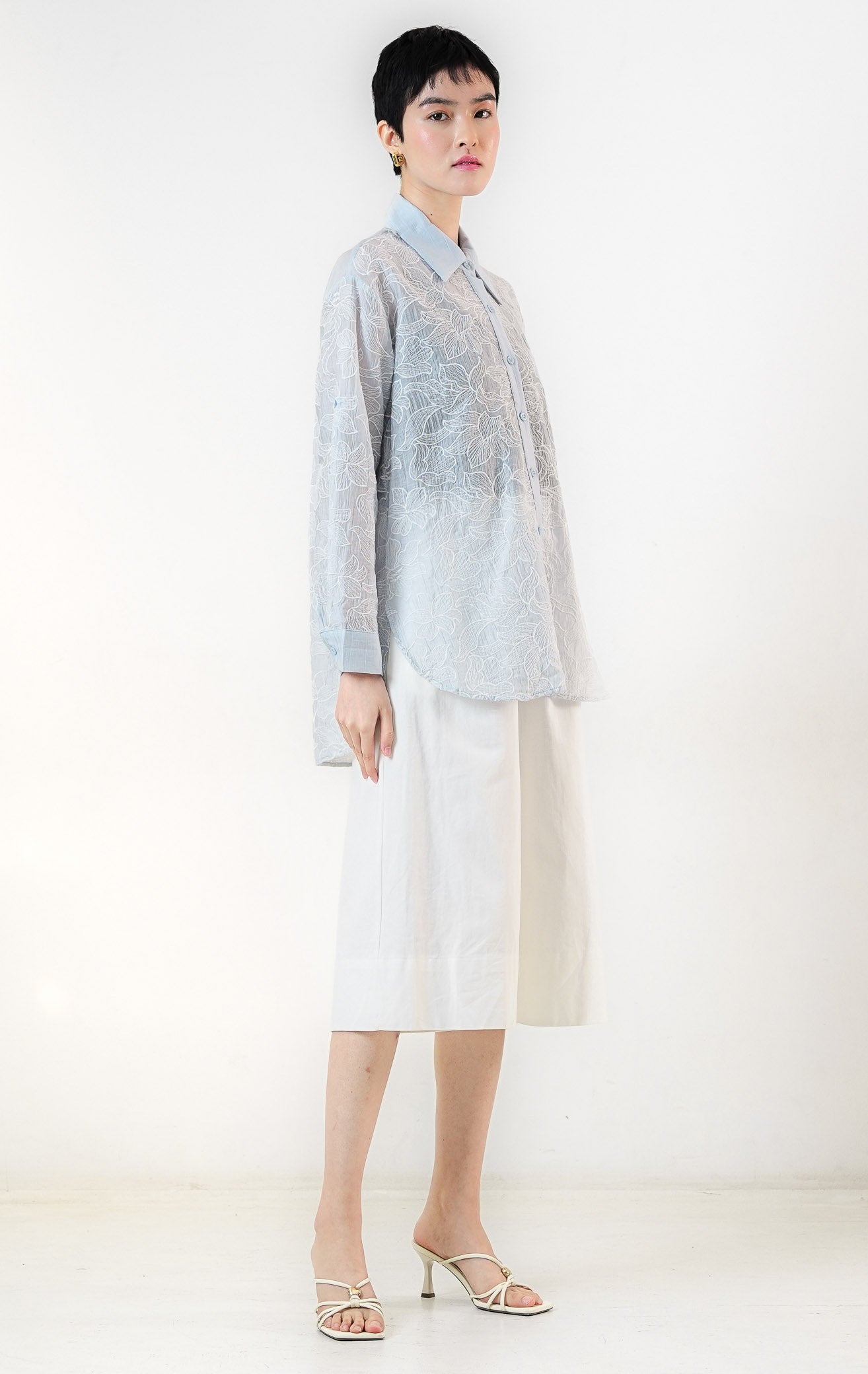 Everlynne Top Light Blue