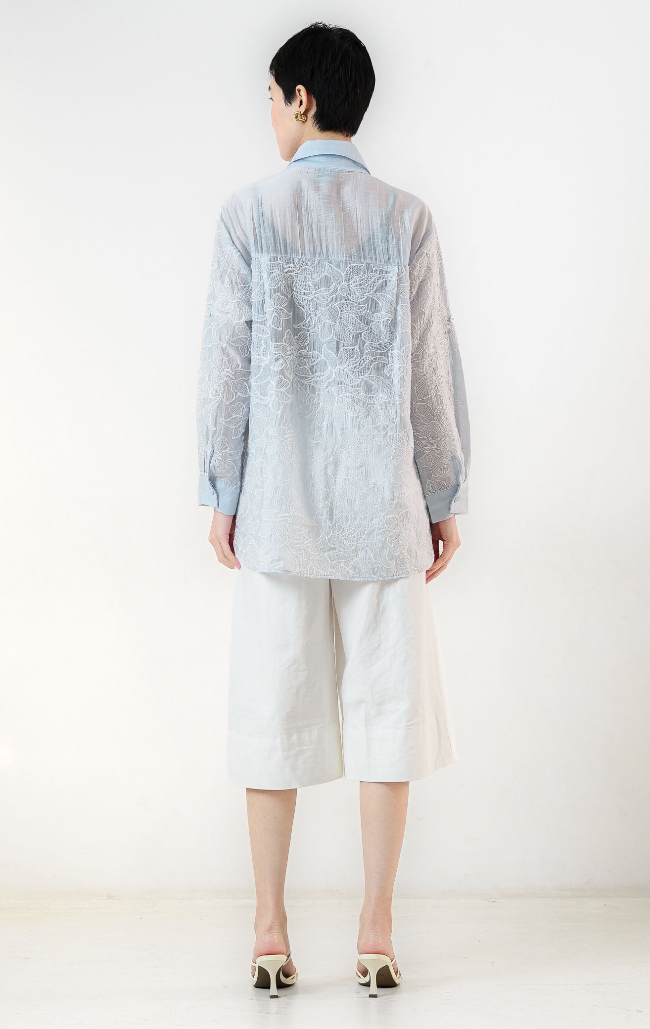 Everlynne Top Light Blue