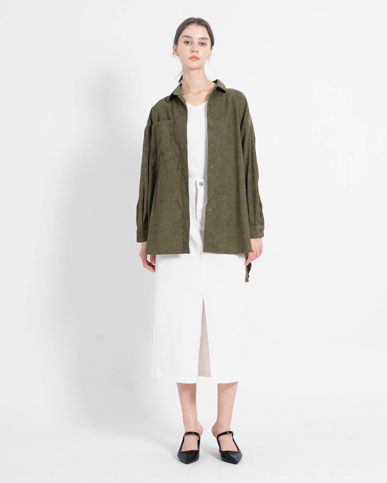 Jiso Corduroy Oversized Army Shirt – Kemeja Lengan Panjang Wanita ( RESTOCK ) - 188660