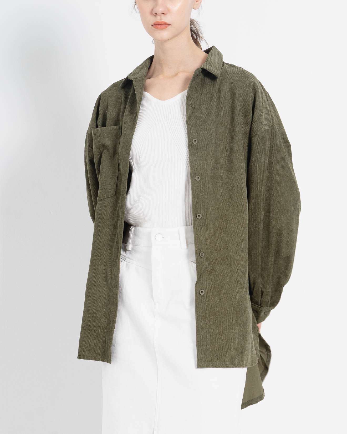 Jiso Corduroy Oversized Army Shirt – Kemeja Lengan Panjang Wanita ( RESTOCK ) - 188660