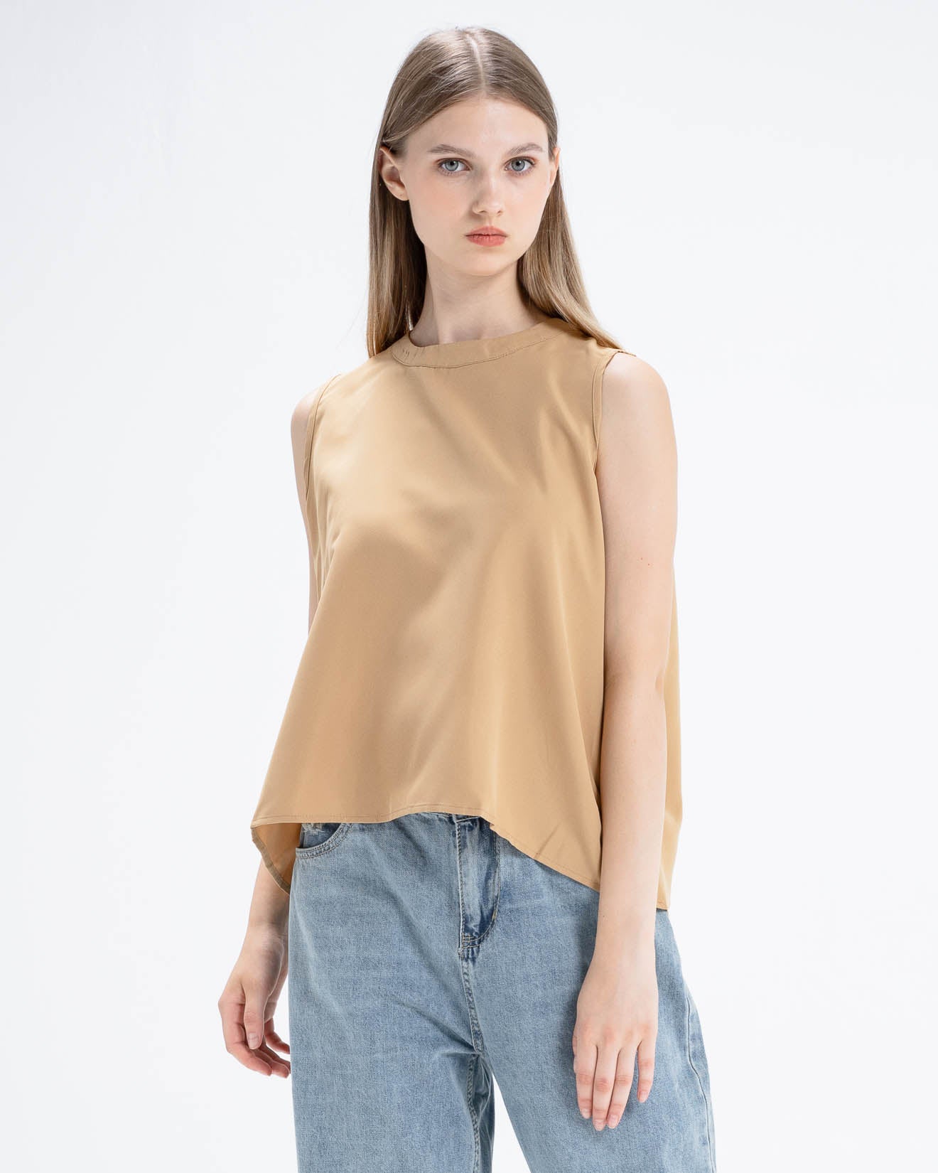 Yurie Round Neck Sleeveless Brown Top - Blouse Wanita Lengan Pendek - 189715