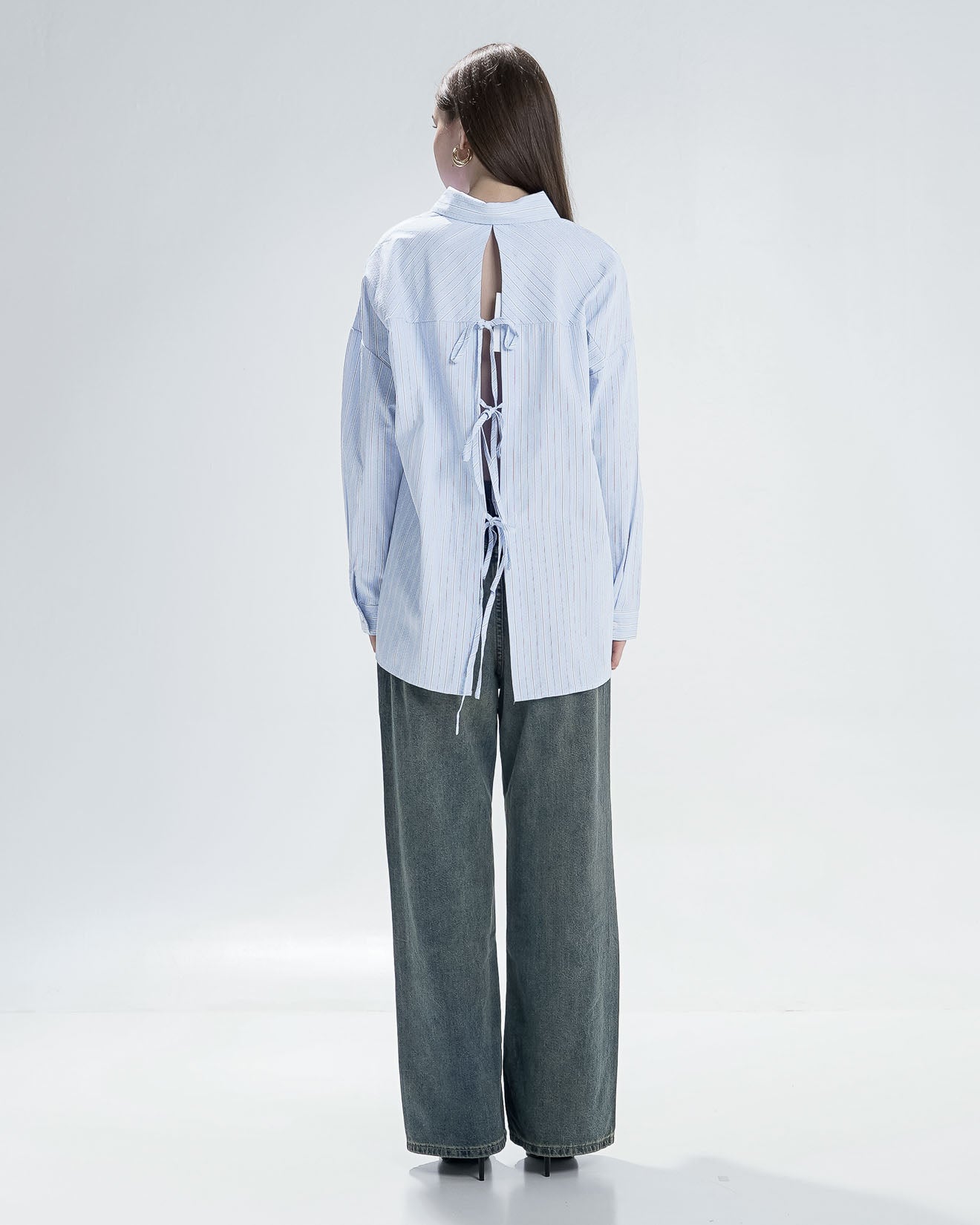 Alvina Back Tie Blue Shirt - Kemeja Wanita Kekinian Lengan Panjang - 189972