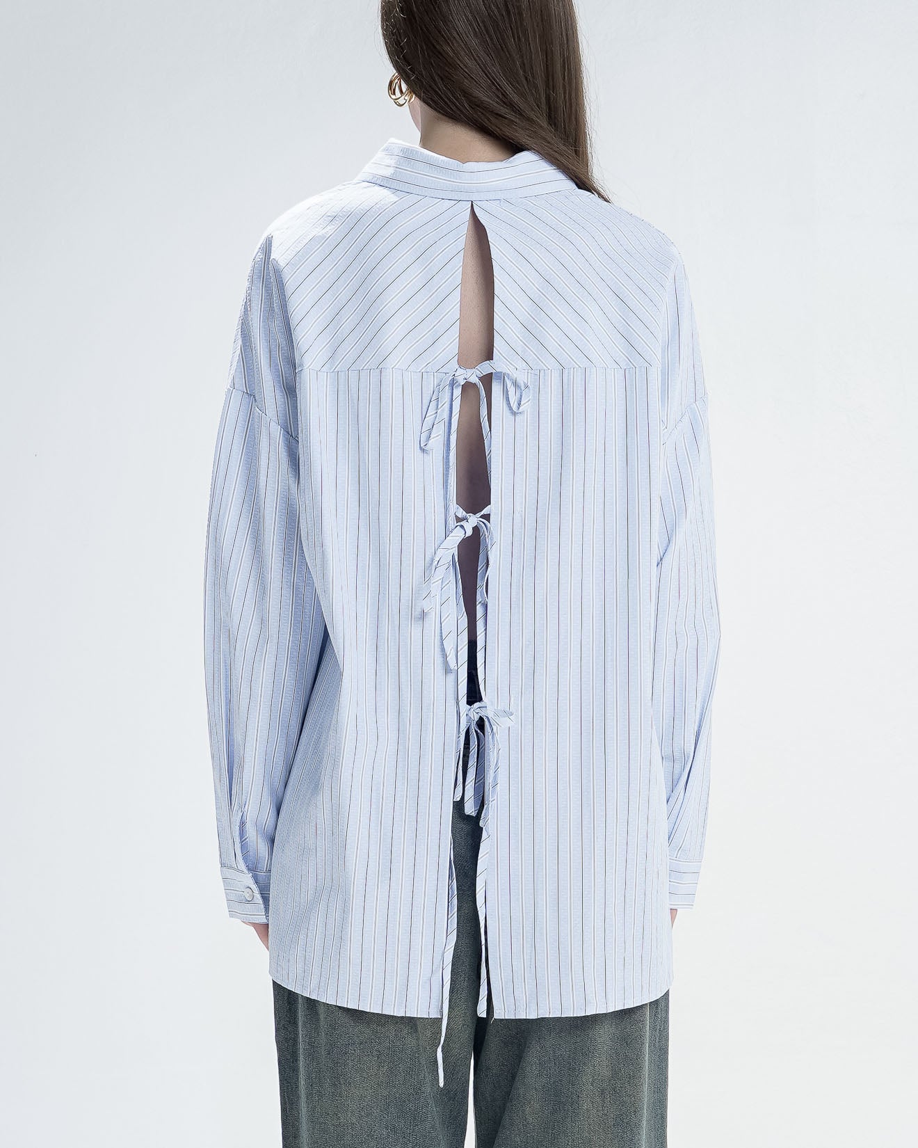 Alvina Back Tie Blue Shirt - Kemeja Wanita Kekinian Lengan Panjang - 189972
