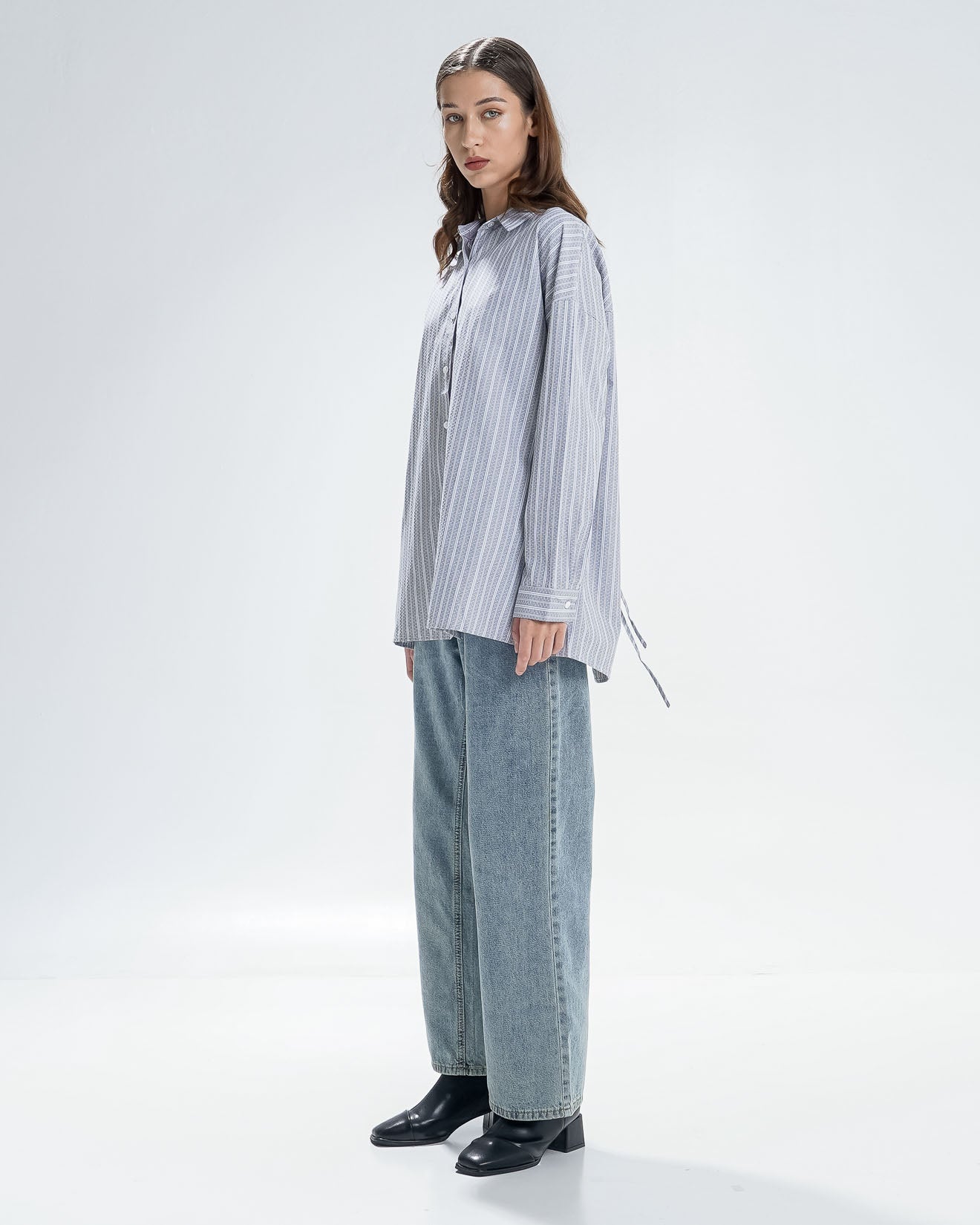 Alvina Back Tie Gey Shirt - Kemeja Wanita Kekinian Lengan Panjang - 189973