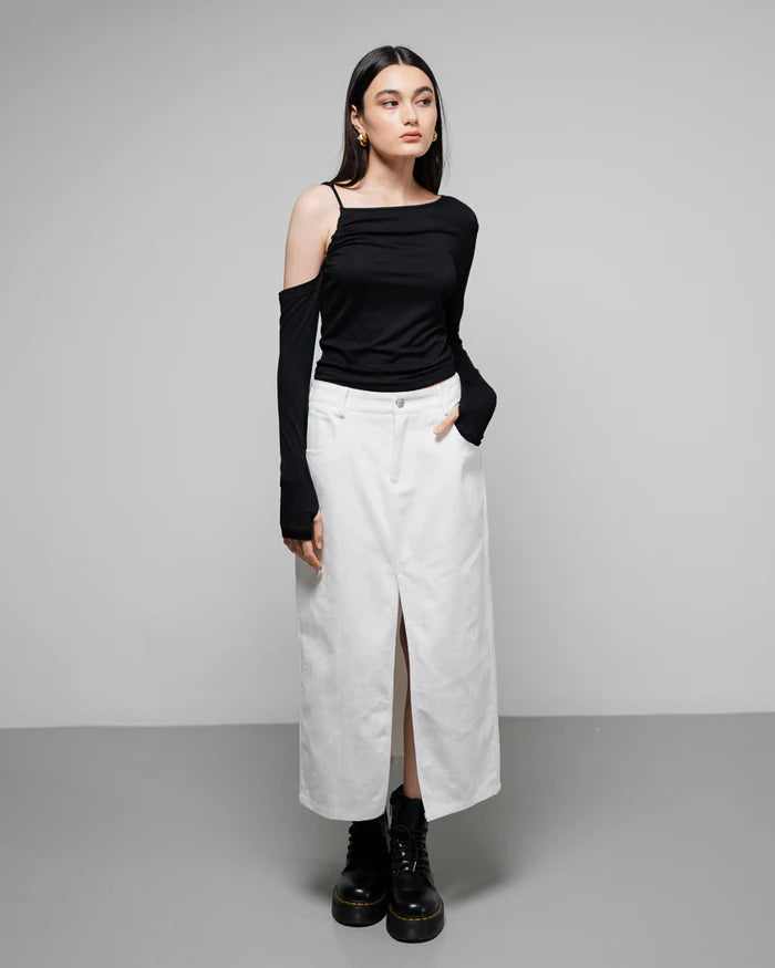 The Stage 20 Top Black