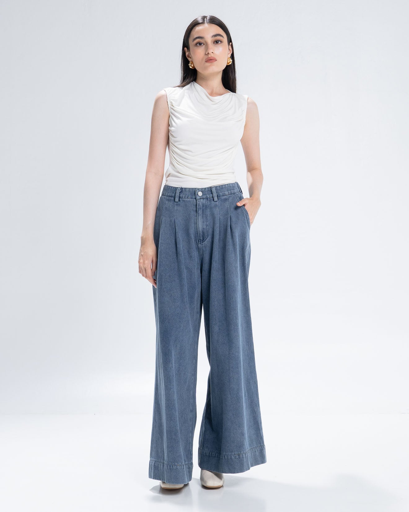 The Stage 24 Sleeveless Top White - Atasan Wanita Kekinian - 190929