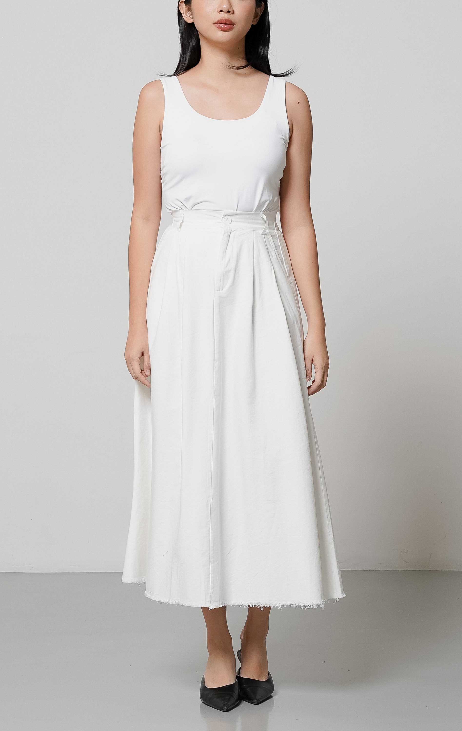 Pevita Skirt White
