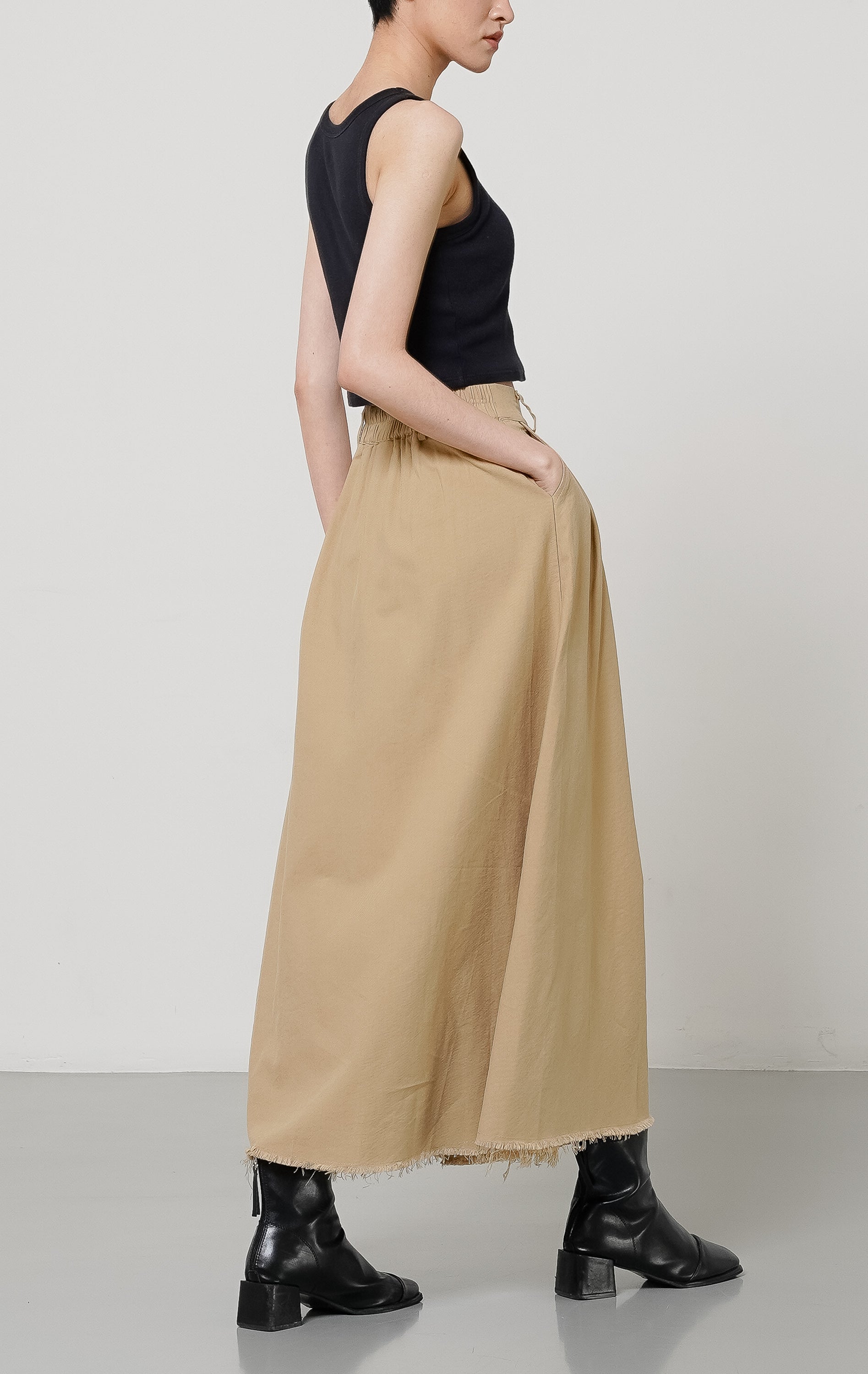 Pevita Skirt Khaki