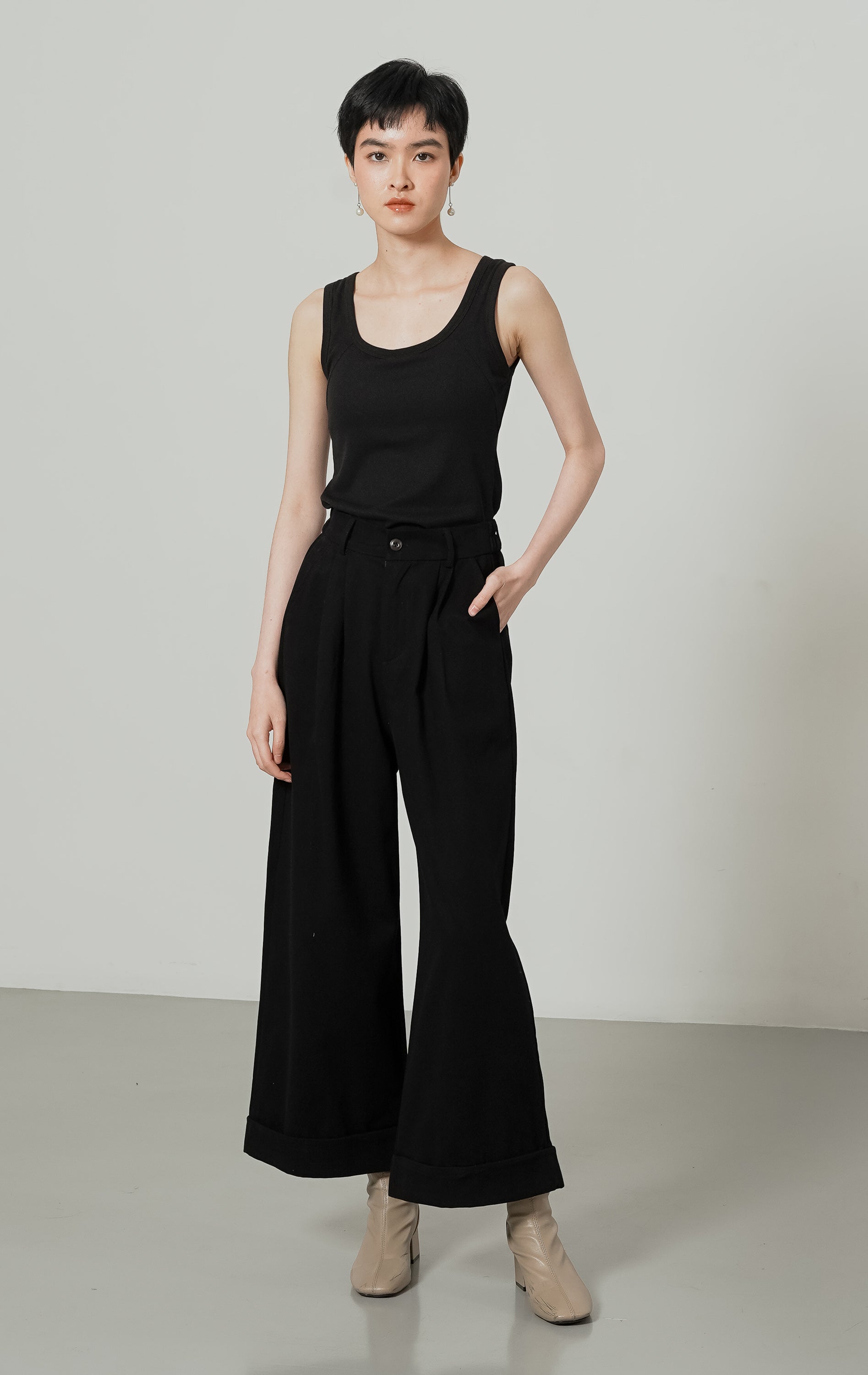Kania Pants Black