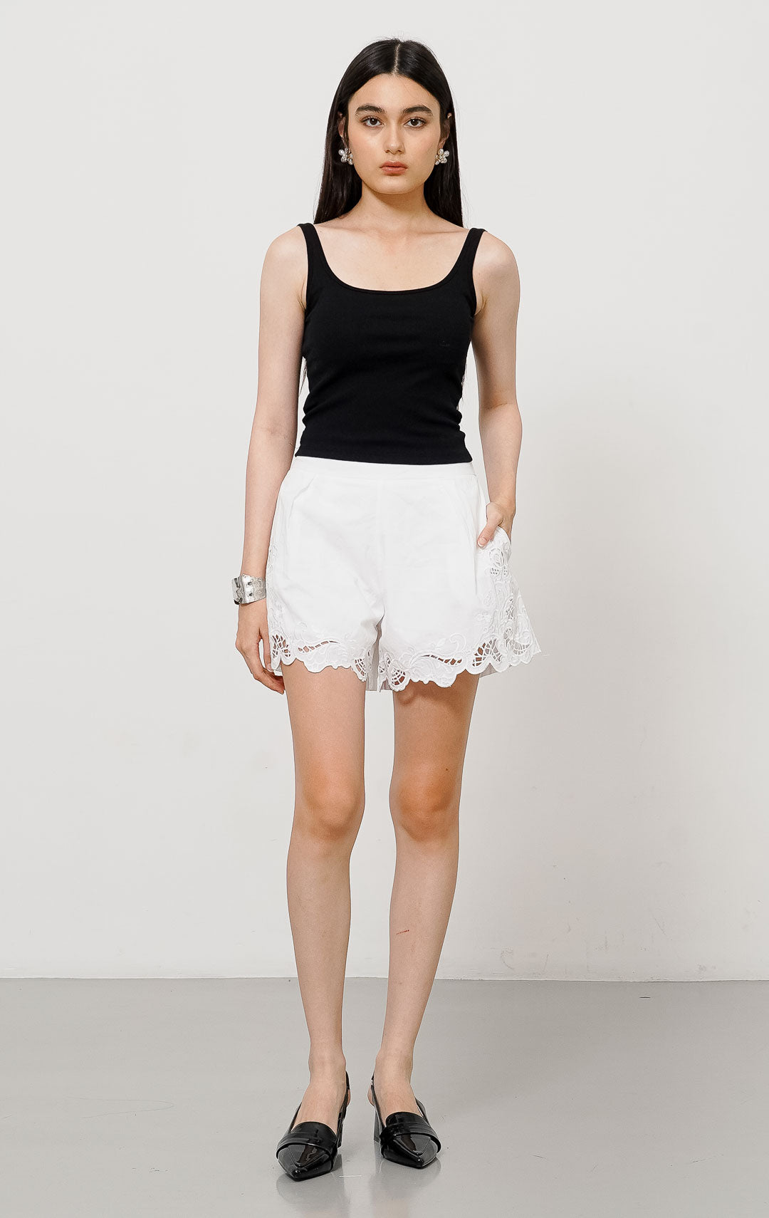 Isabela Shorts White
