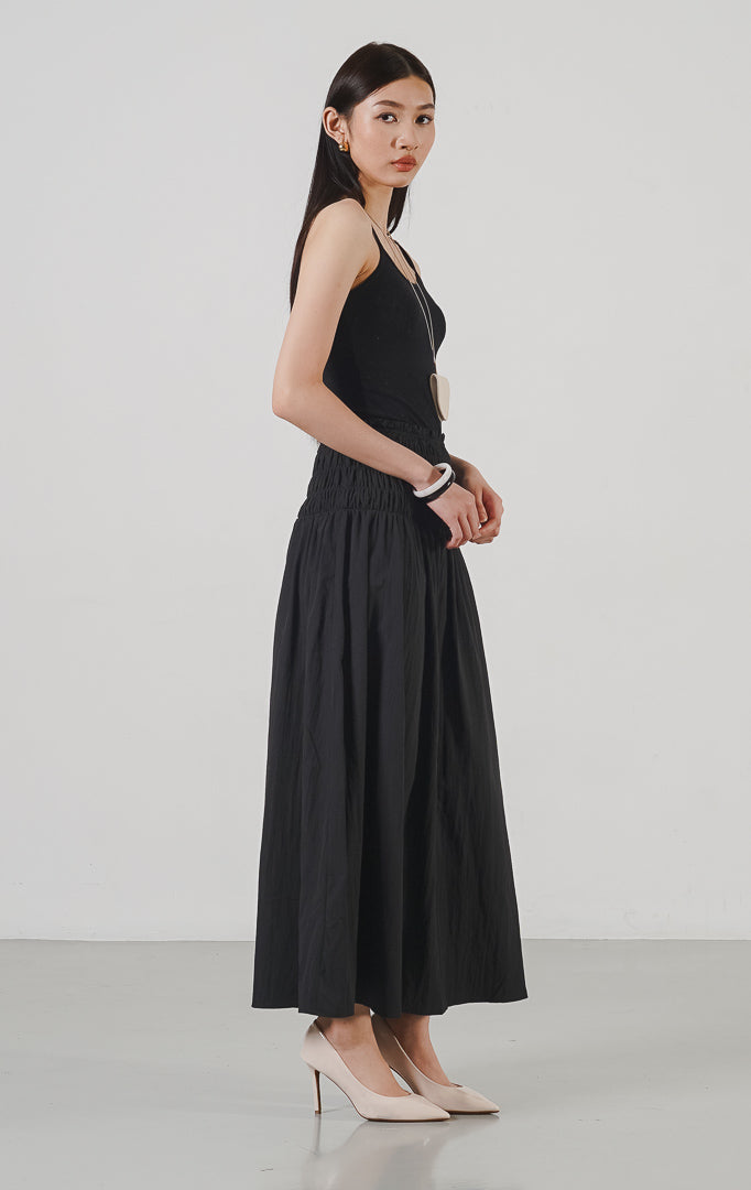Capri Skirt Black
