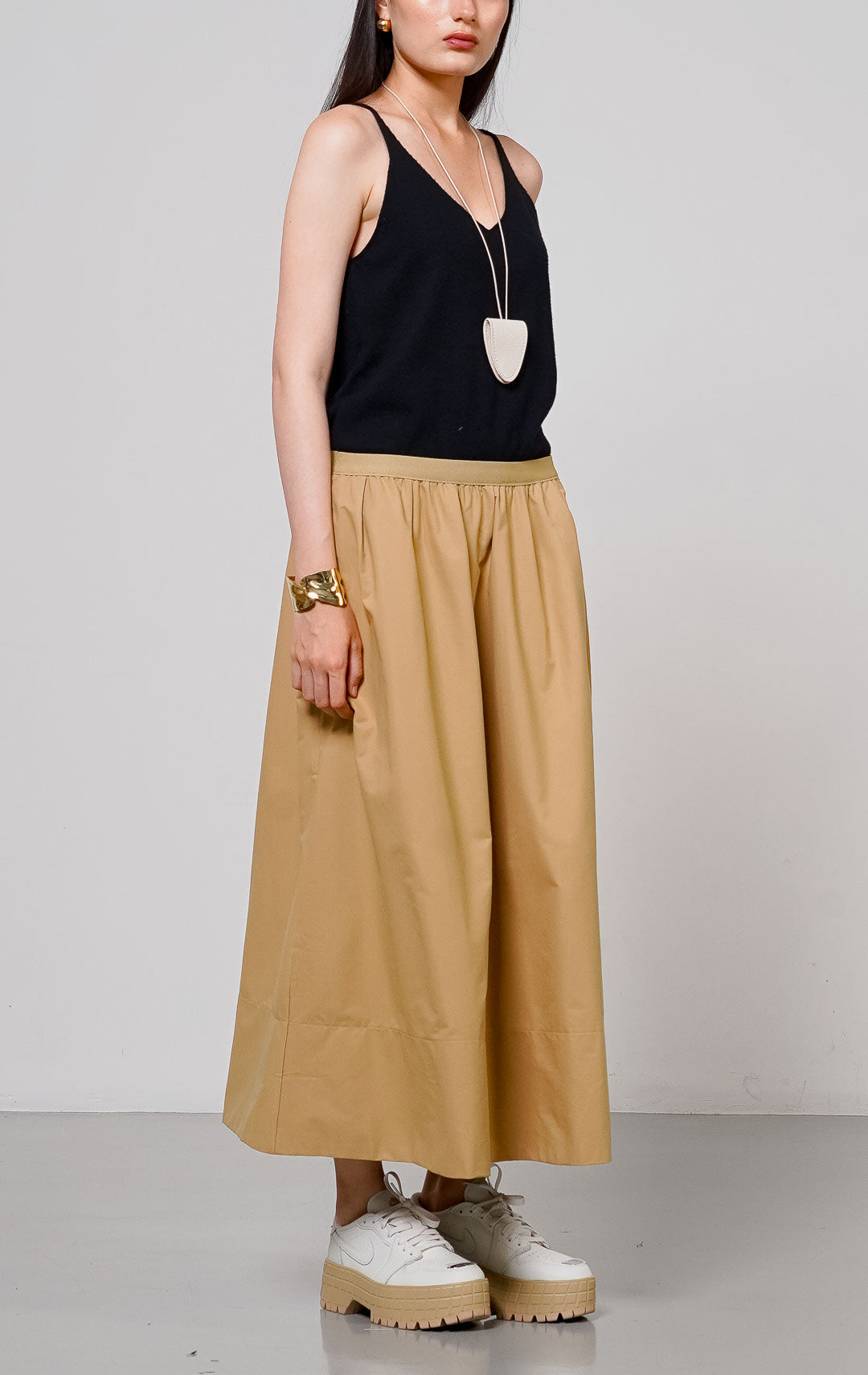 Chaewon Skirt Khaki