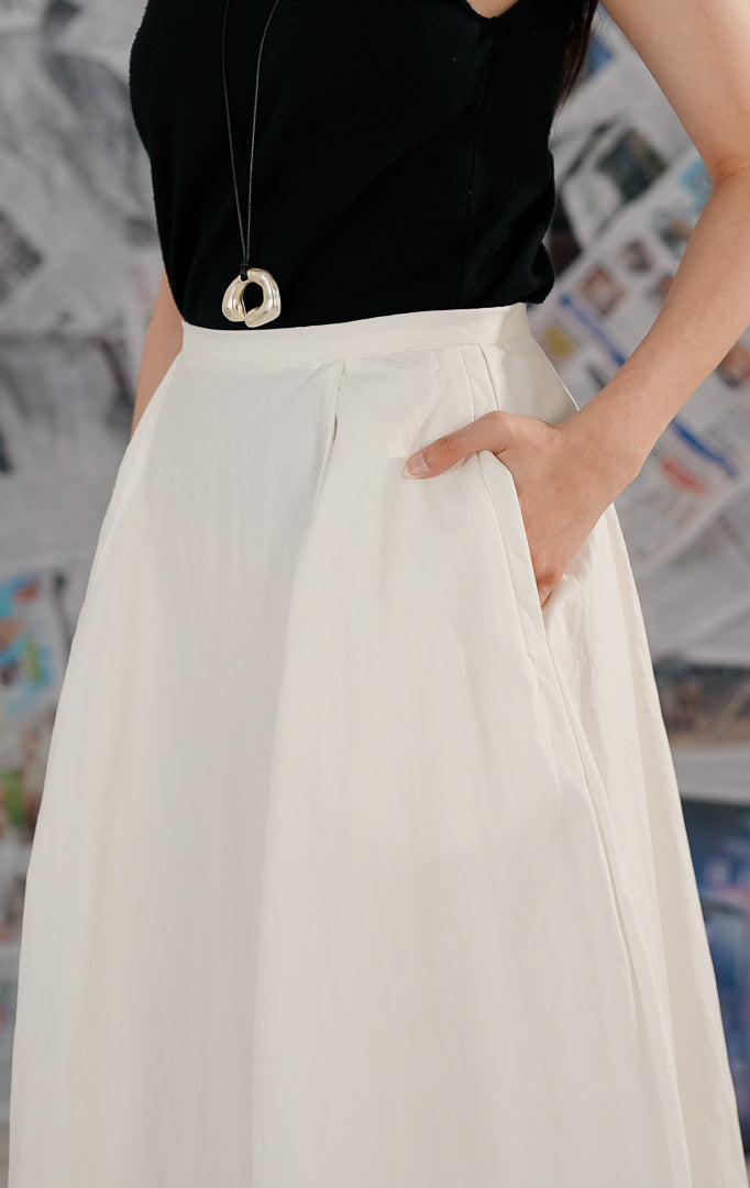 Casette Skirt White