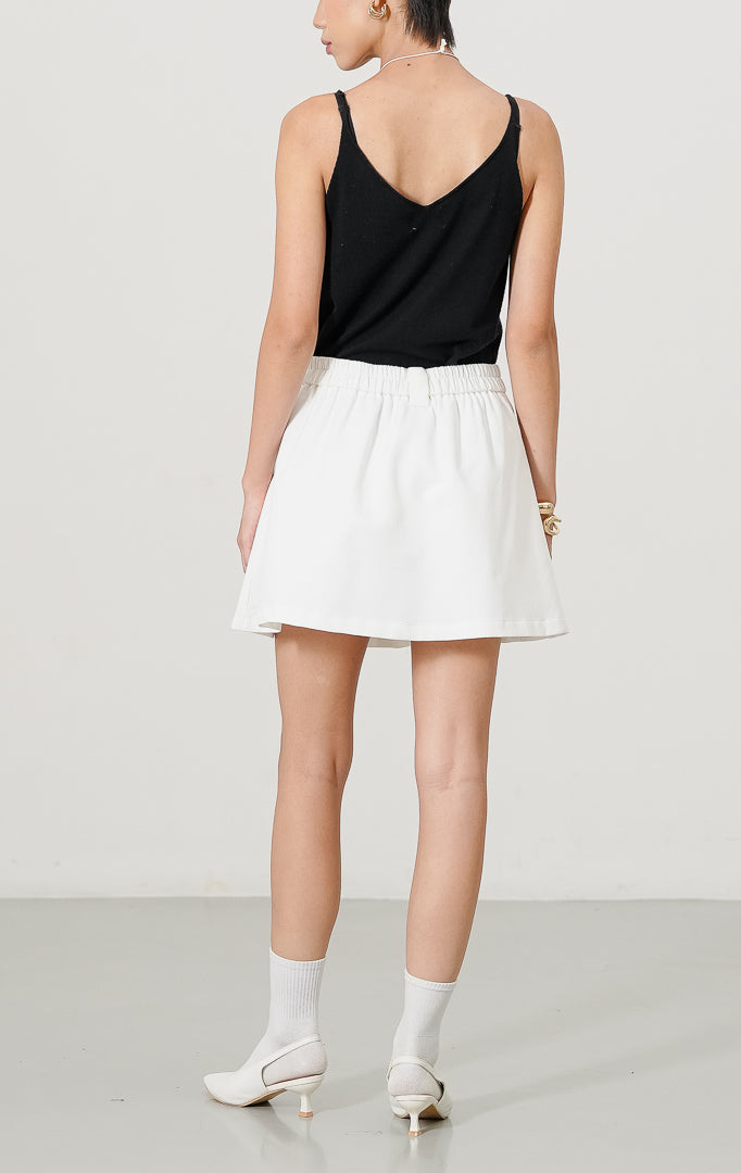 Tokuno Skort White