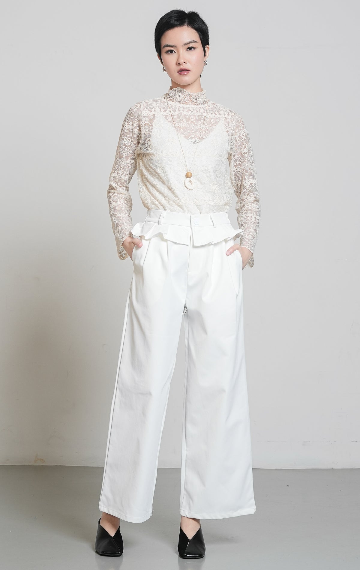 Estella Pants White