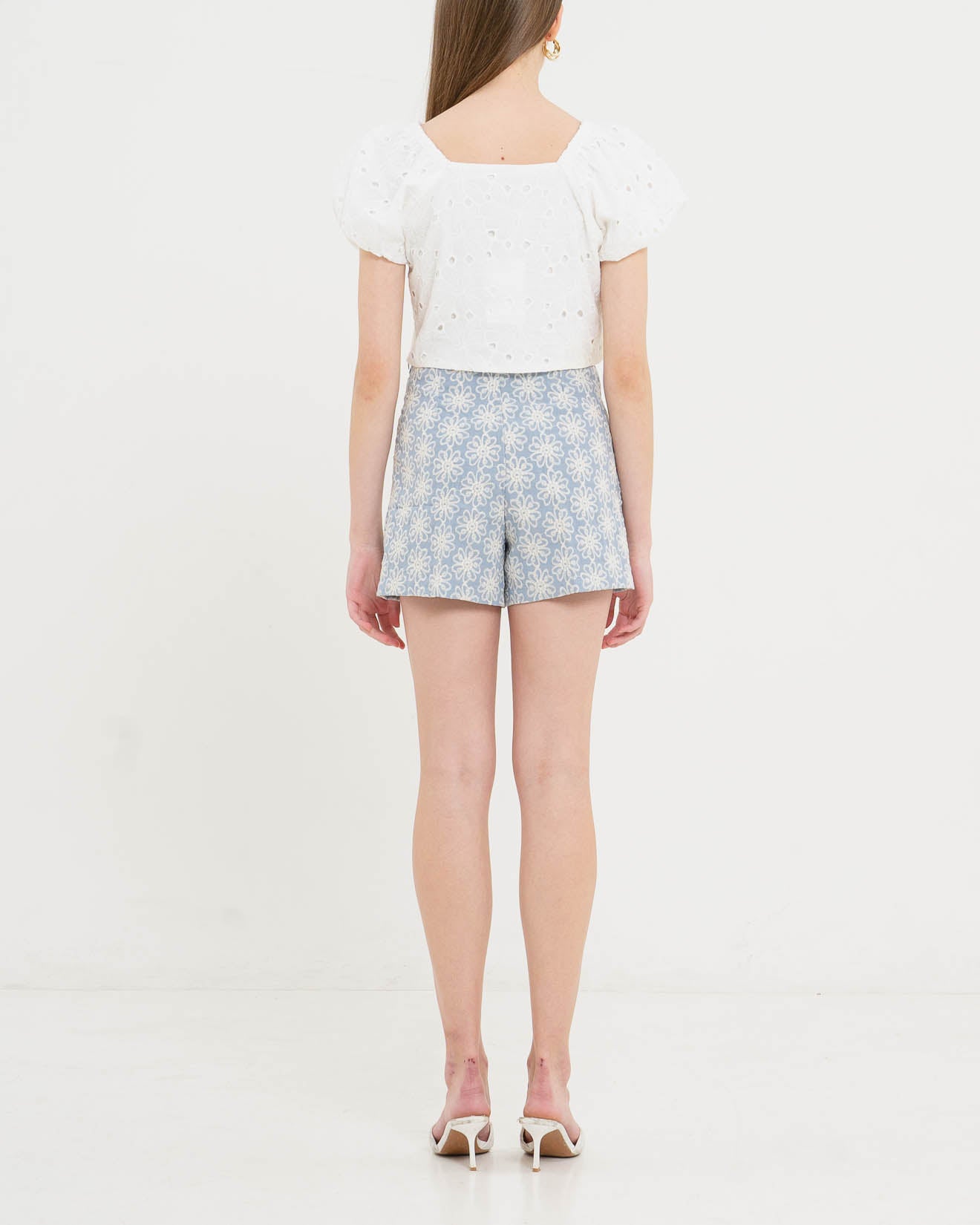Mardi Embroidery Short Blue Pants – Celana Pendek Wanita - 288213
