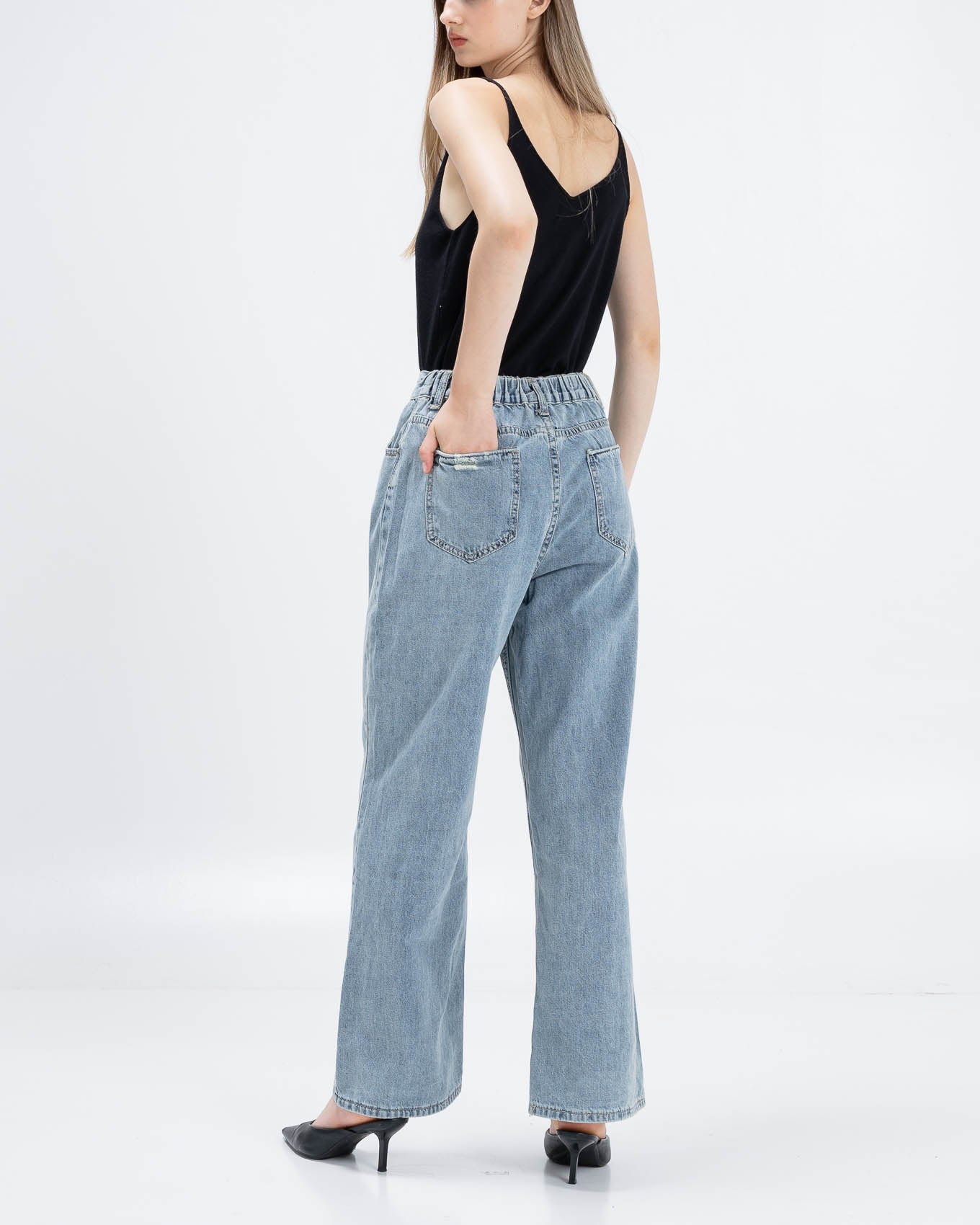 Sean Straight Leg Light Denim Pants – Celana Panjang Kulot Wanita - 289824