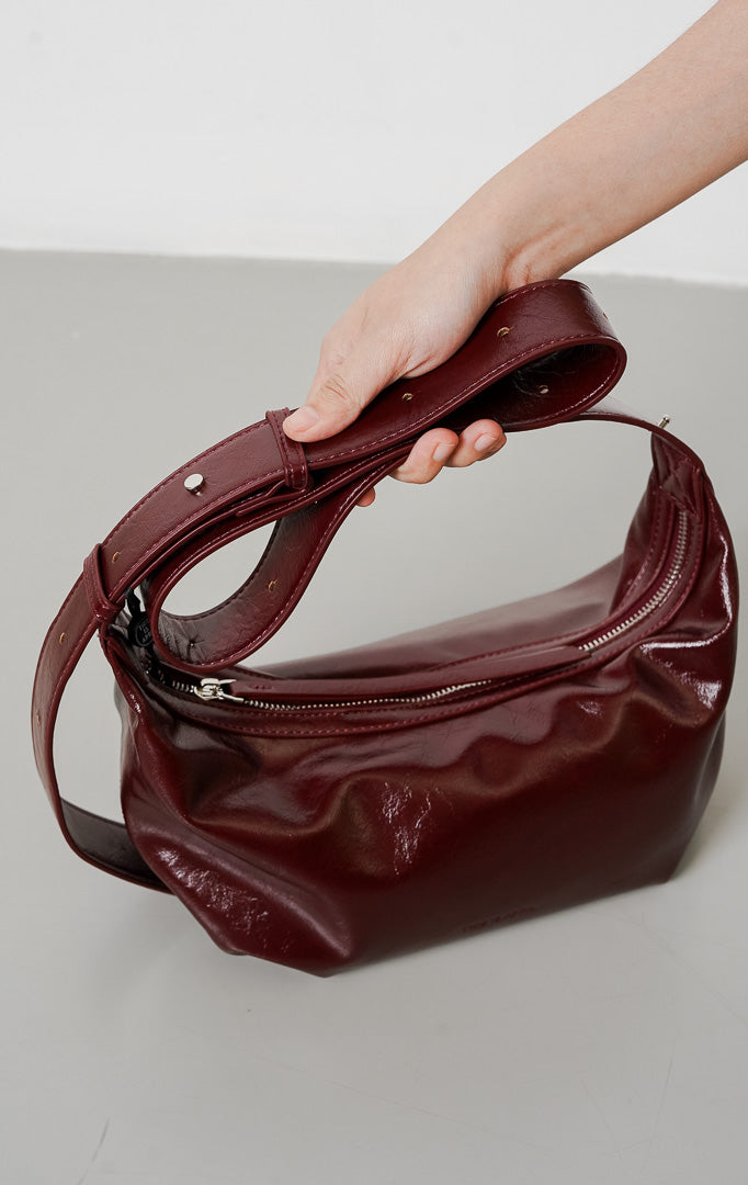 Rue Shoulder Bag Maroon