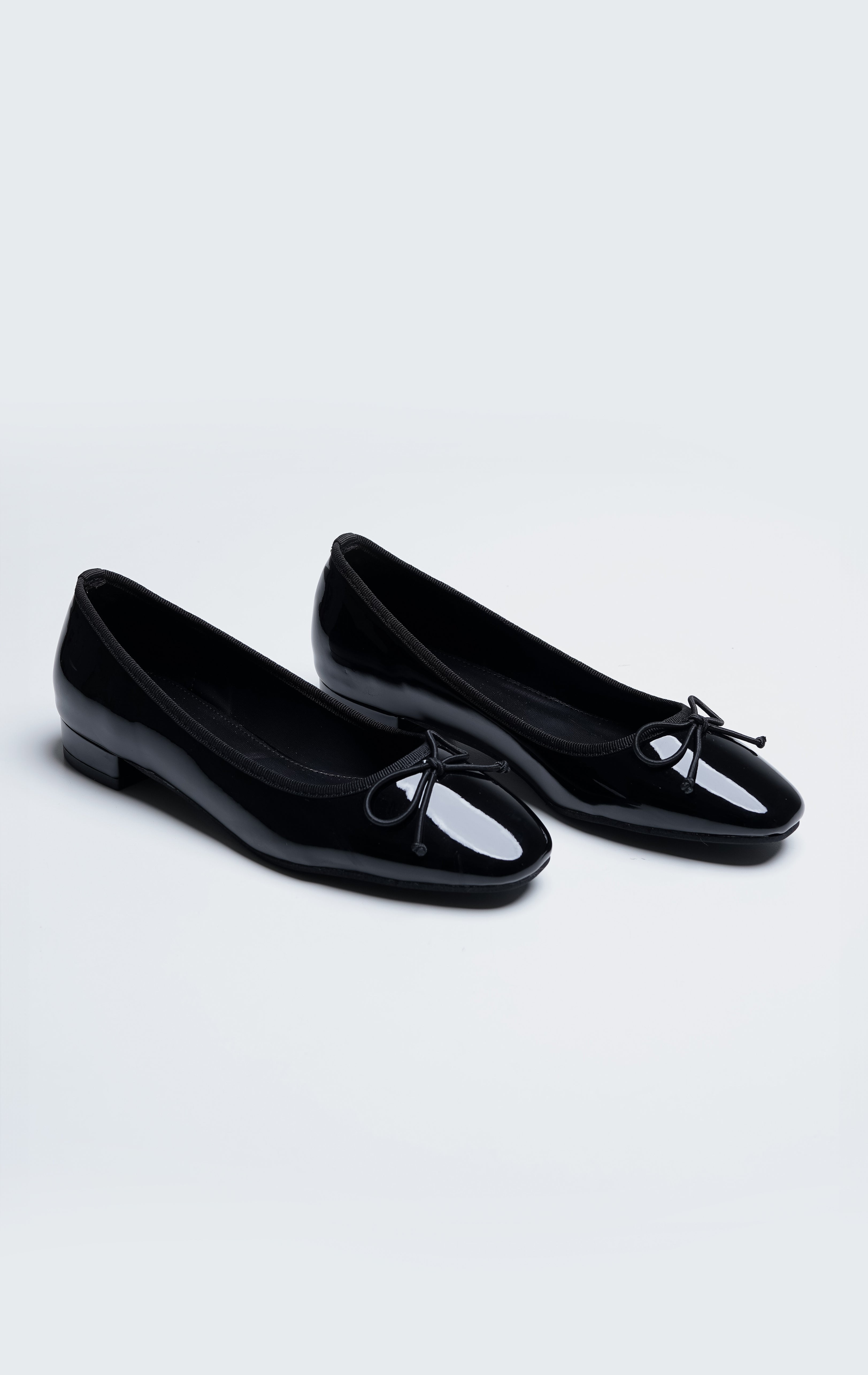 Octavius Shoes Black