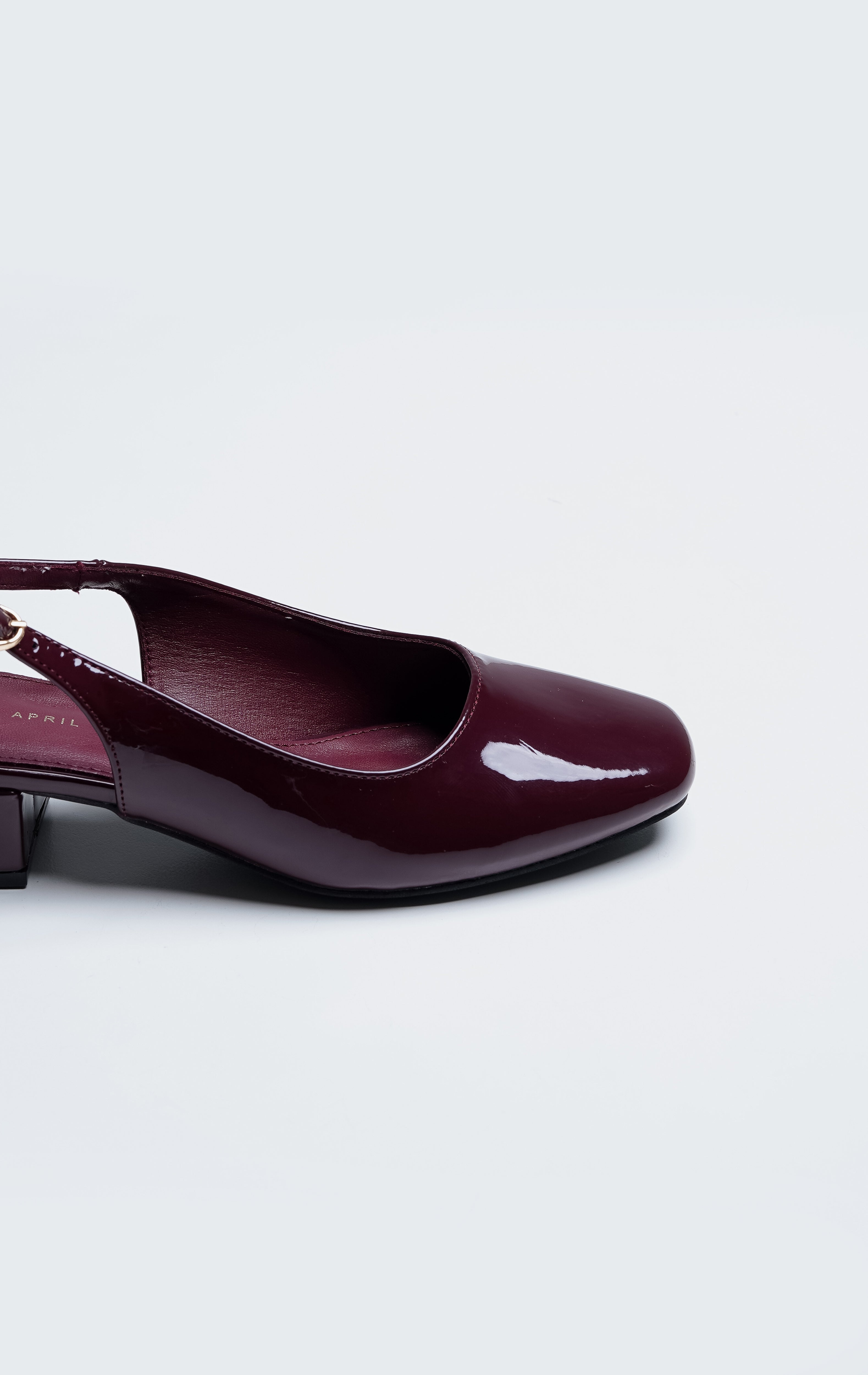 Cornelius Heels Maroon