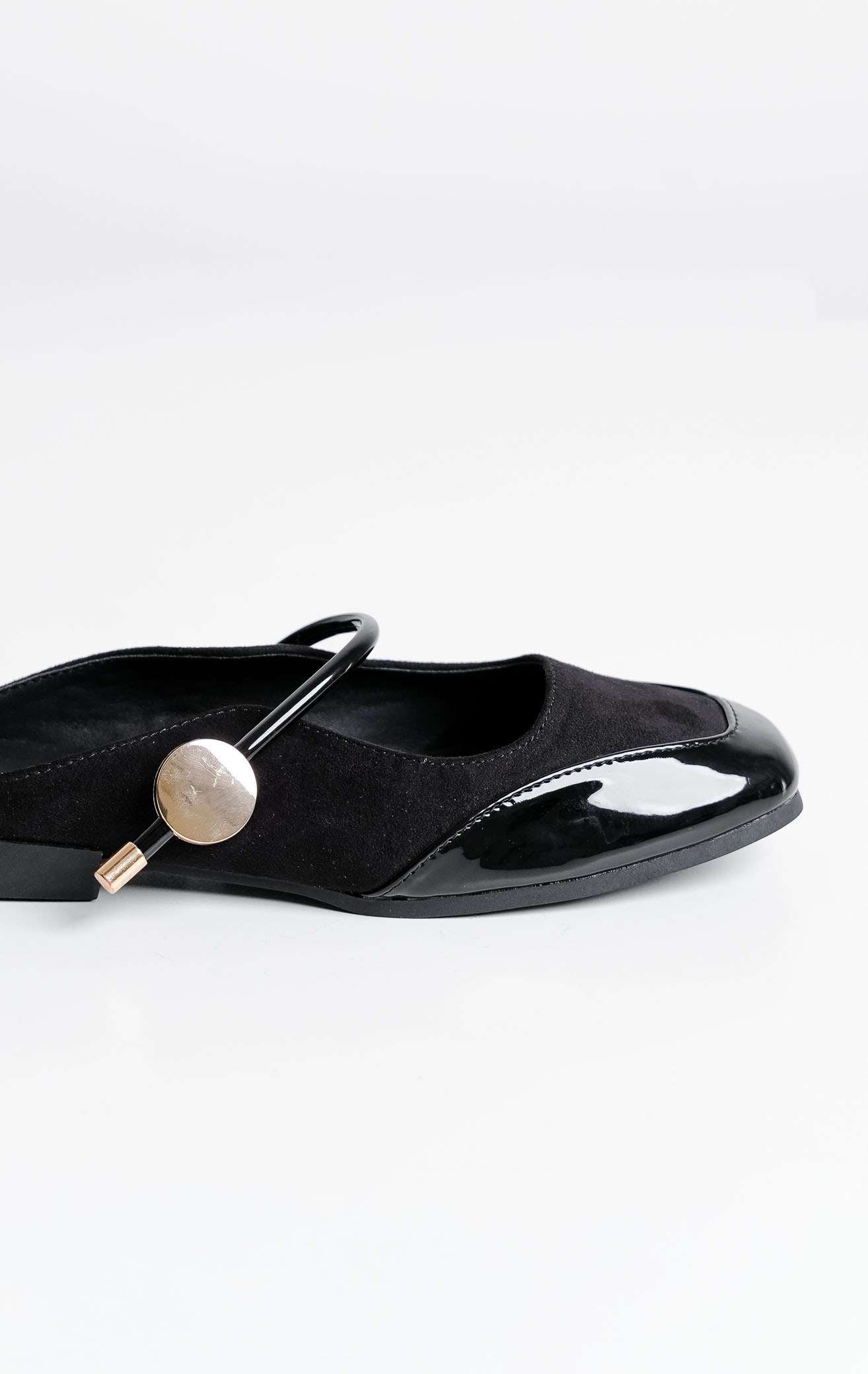 Maisie Flats Black