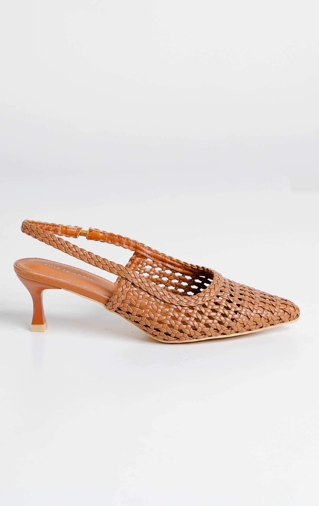 Avaia Heels Camel