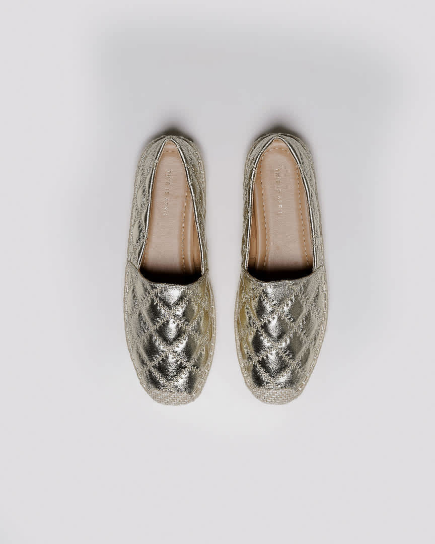 Lowe Espadrilles Gold - Shoes Mewah Wanita - 589001