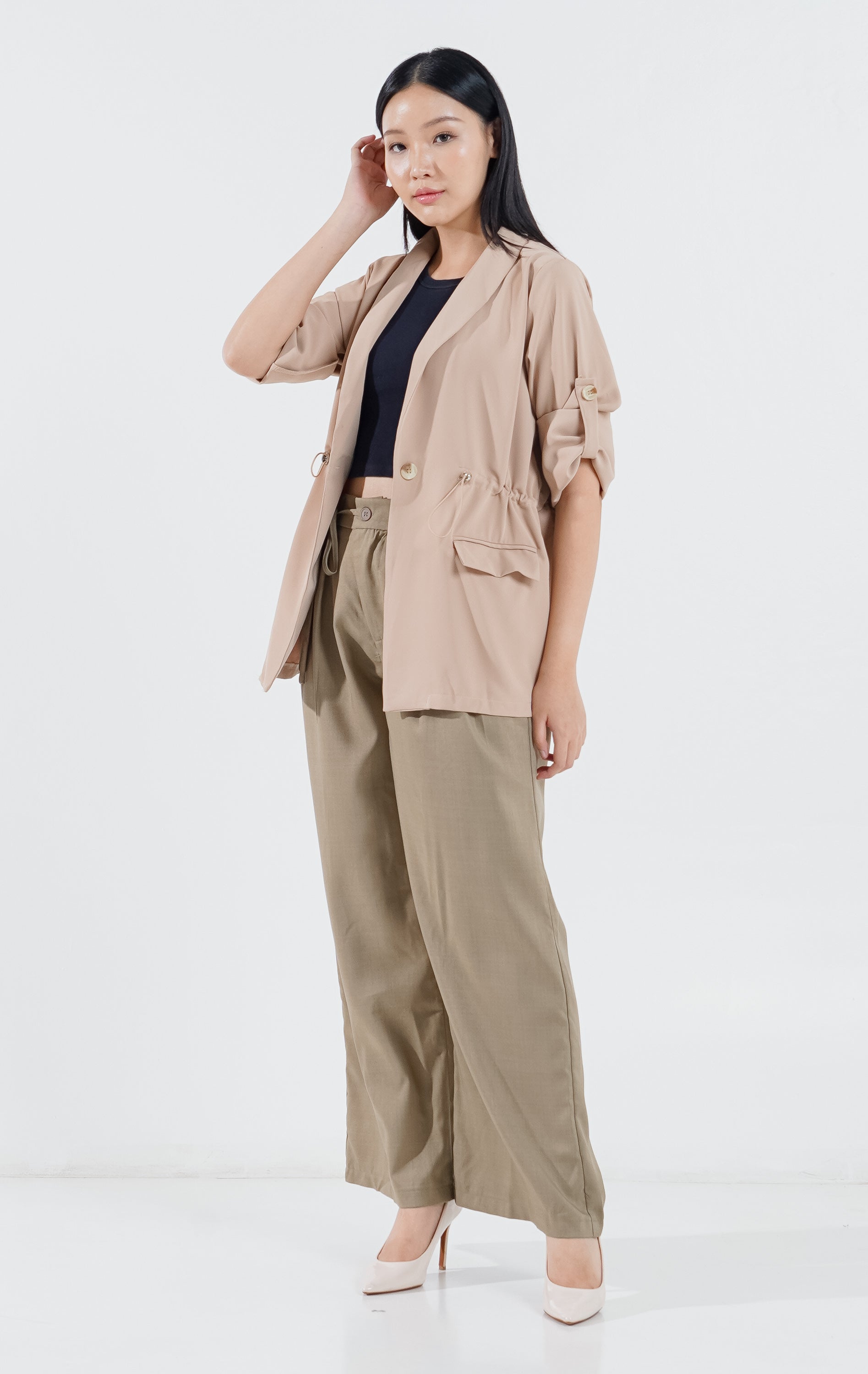 Esthera Outer Brown