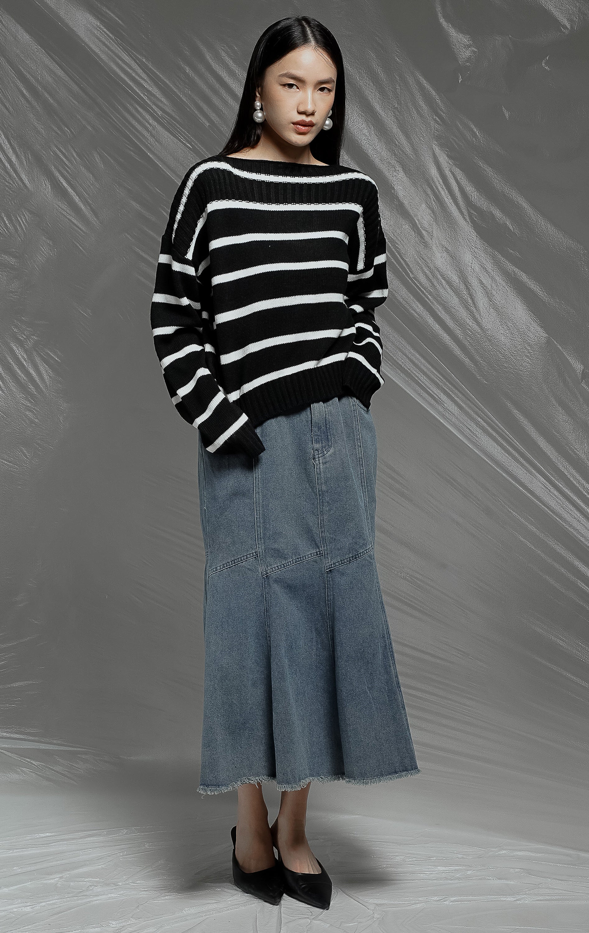 Hazel Sweater Black Striped