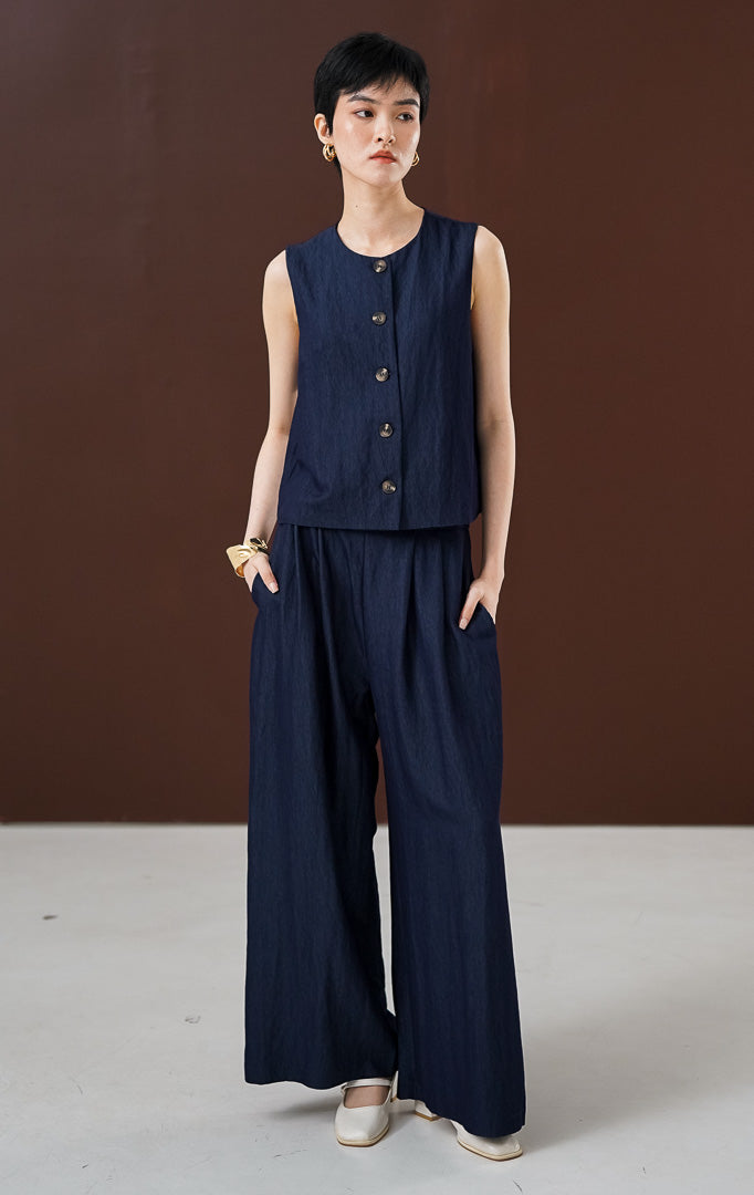 Ursula Vest Navy