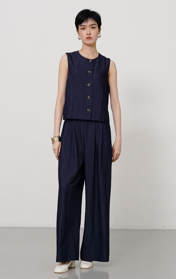 Ursula Vest Navy