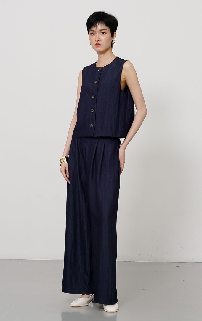 Ursula Vest Navy