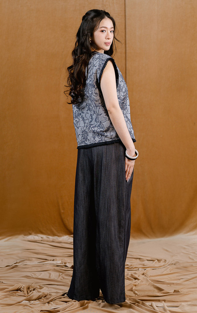 CNY Magnolia Vest Navy