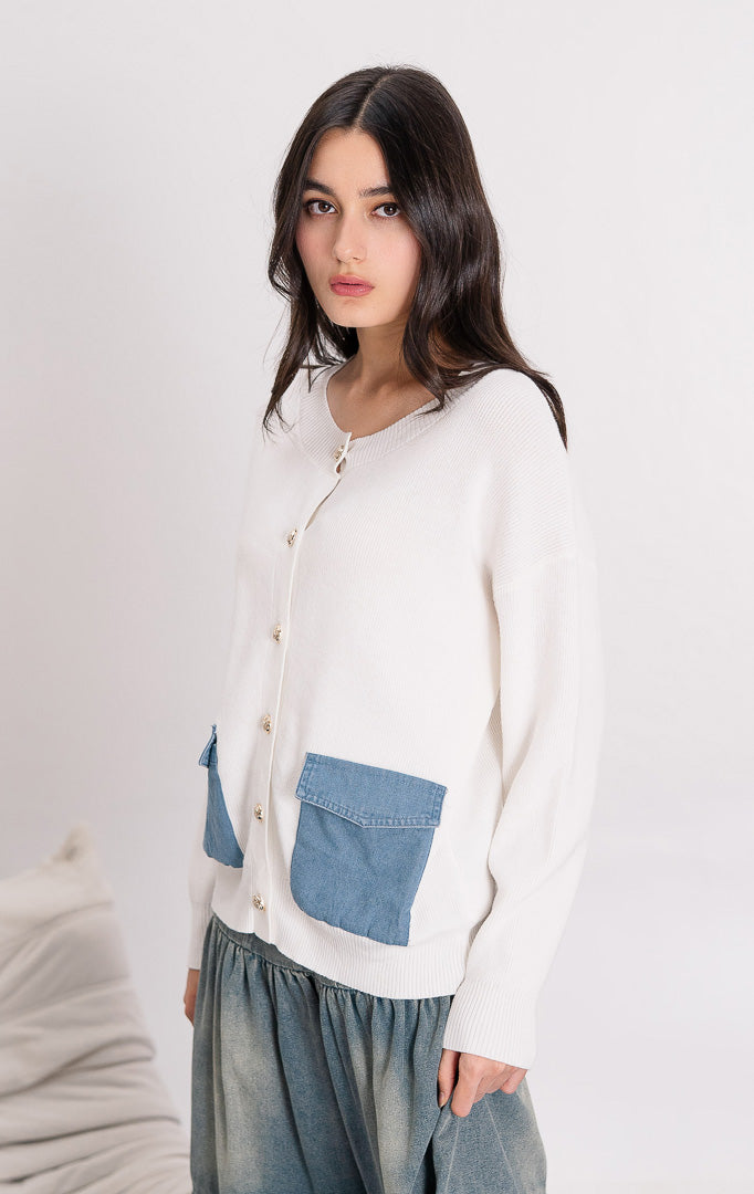 Antonie Cardigan White