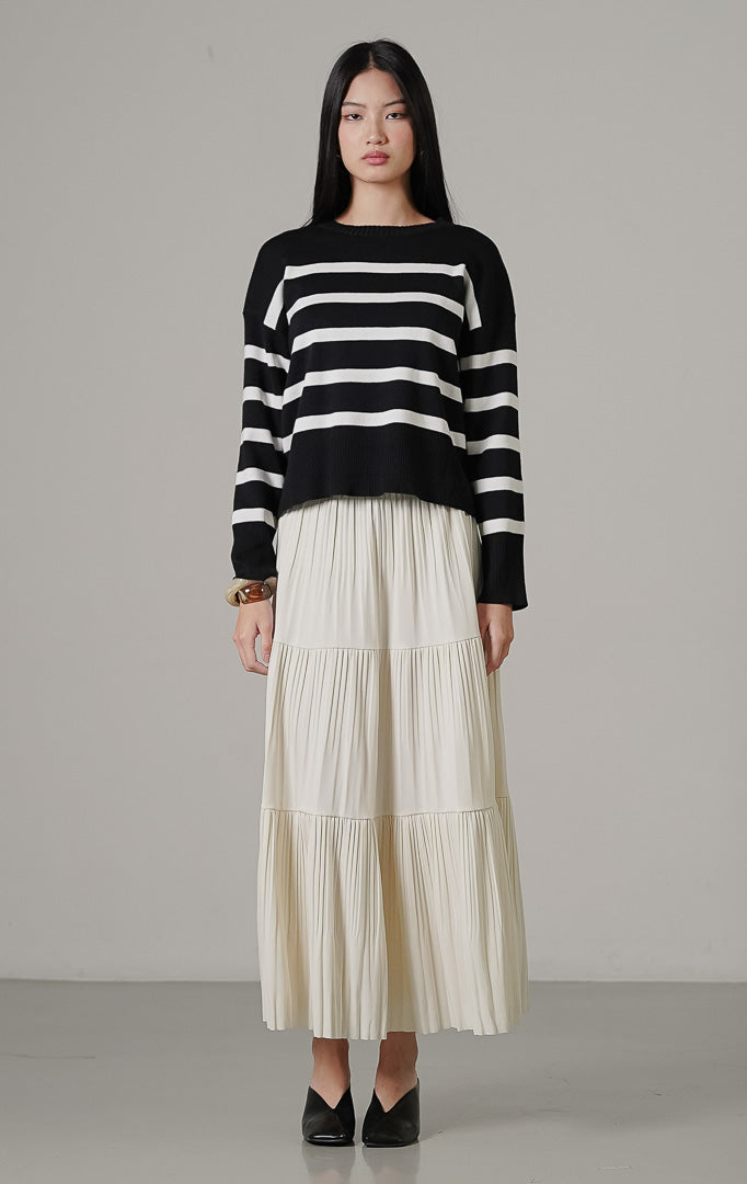 Elbie Sweater Black