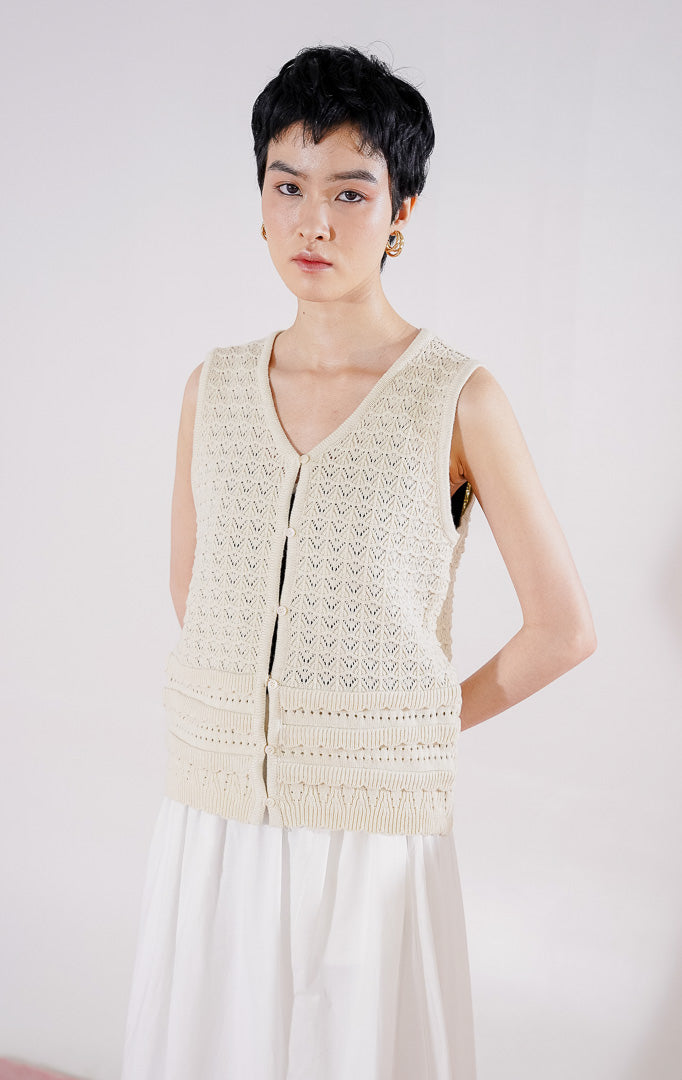 Pierre Vest Ivory